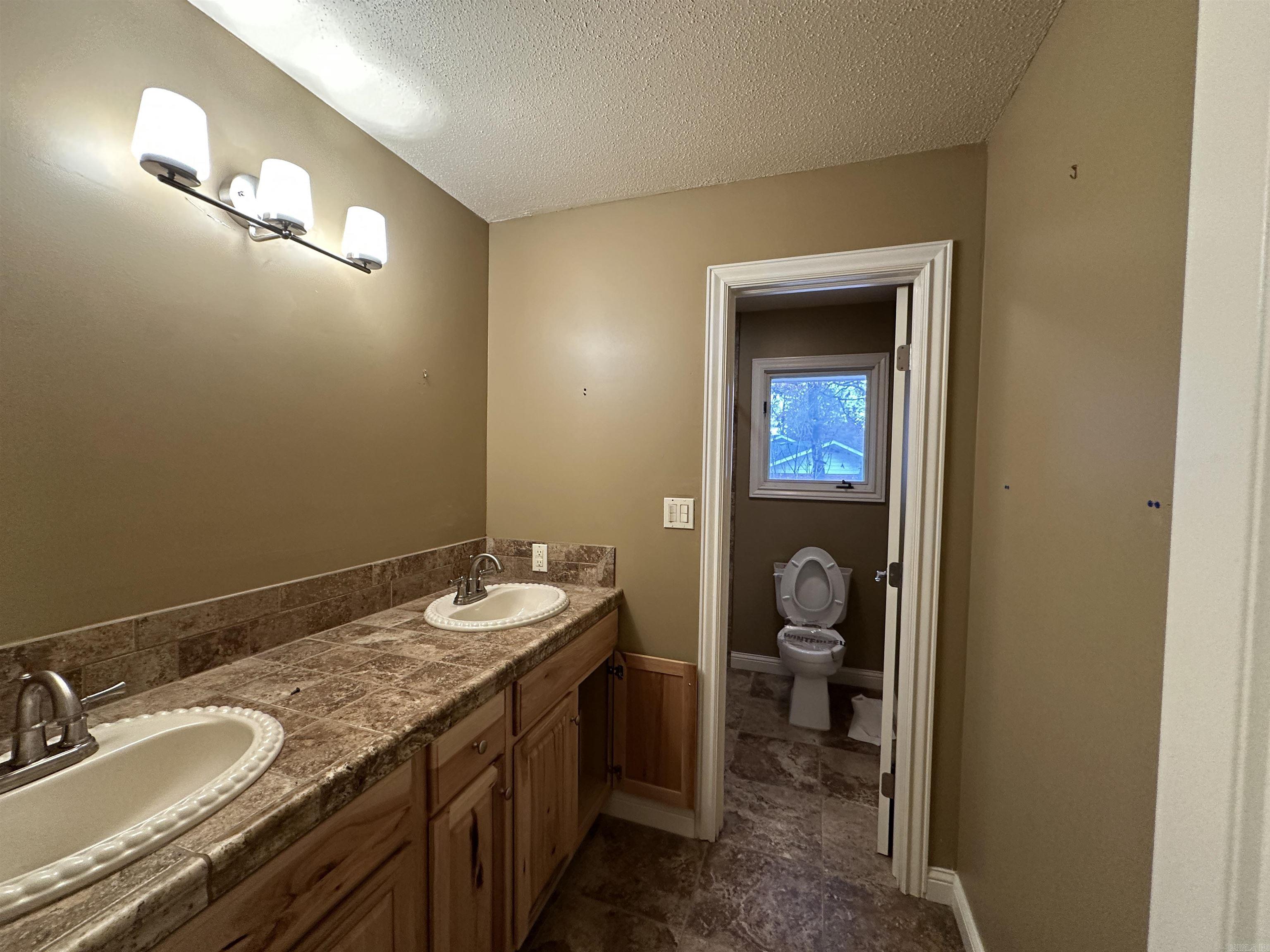 Village Green 1st - Residential