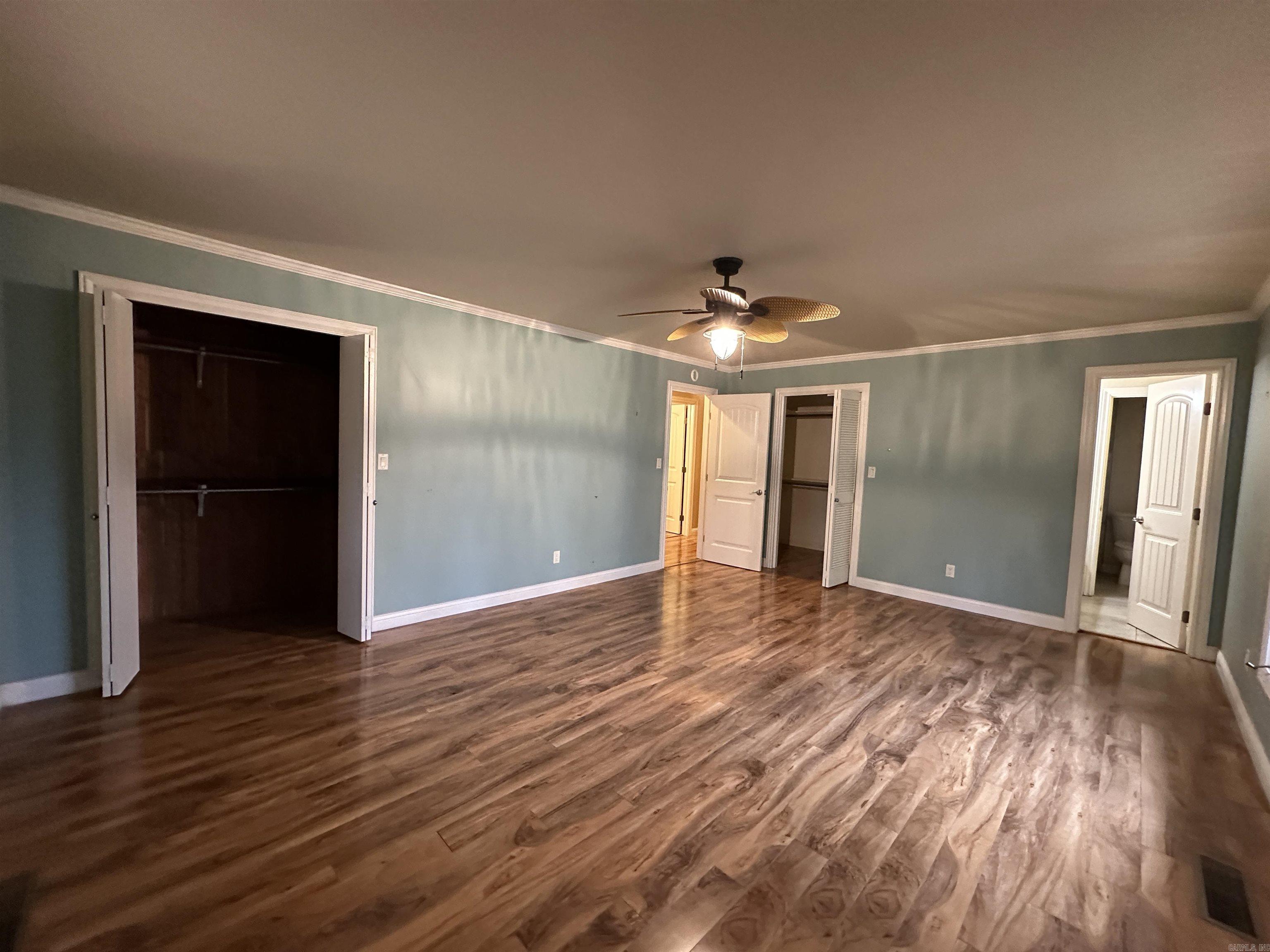 Village Green 1st - Residential