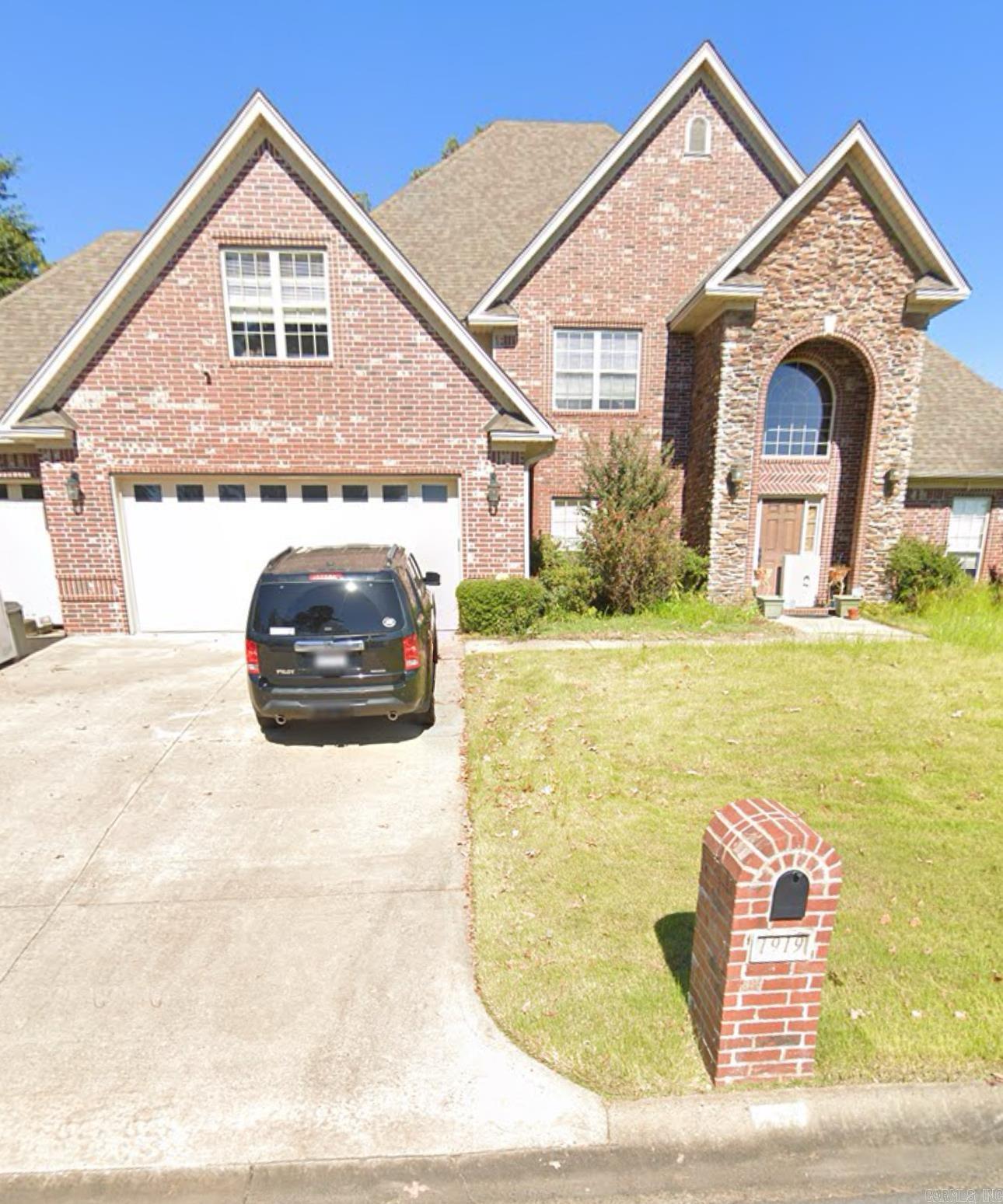 5 bedroom, 3 bath. From the front door to the backyard... you will be amazed at this space. Interior features hardwood floors, granite counters, butlers pantry, Arched doorways, gas log fireplace, gas cooktop, large bedrooms, walk in closets and so much more. Private backyard provides outdoor living at its best with minimal yardwork. Do not disturb tenant