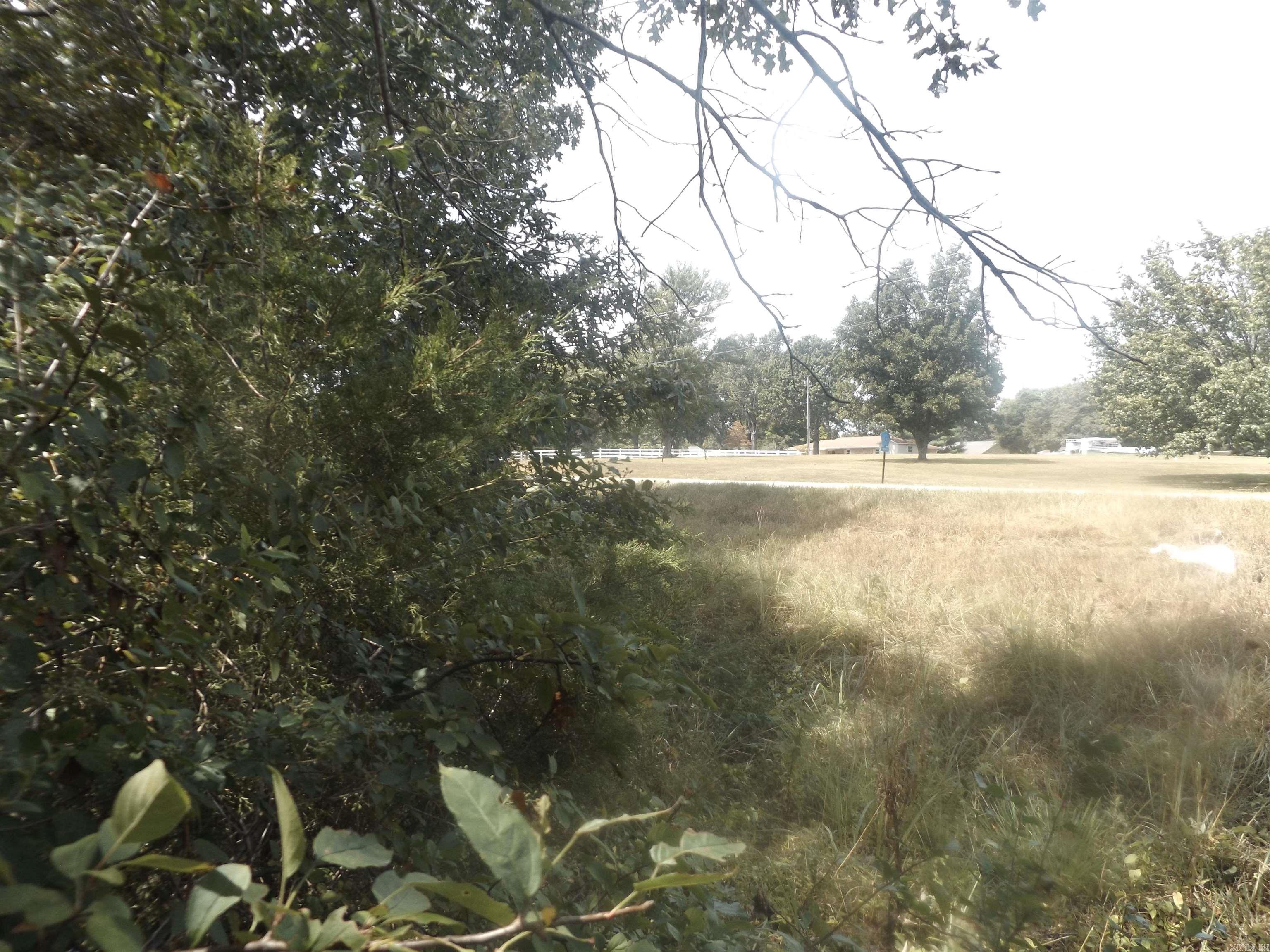 WUNDERLAND ESTATES - Land