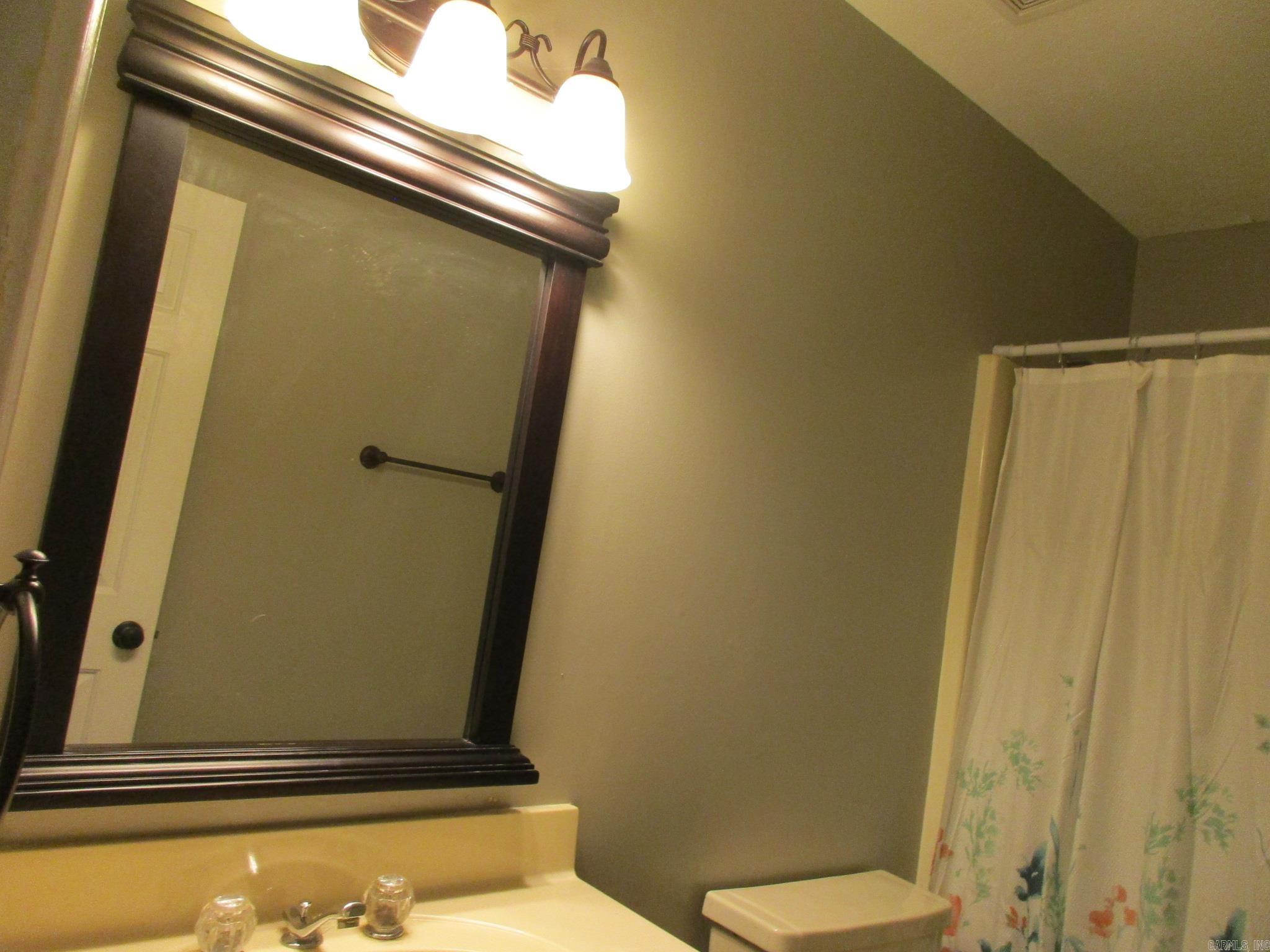 ROLLING BROOK - Residential