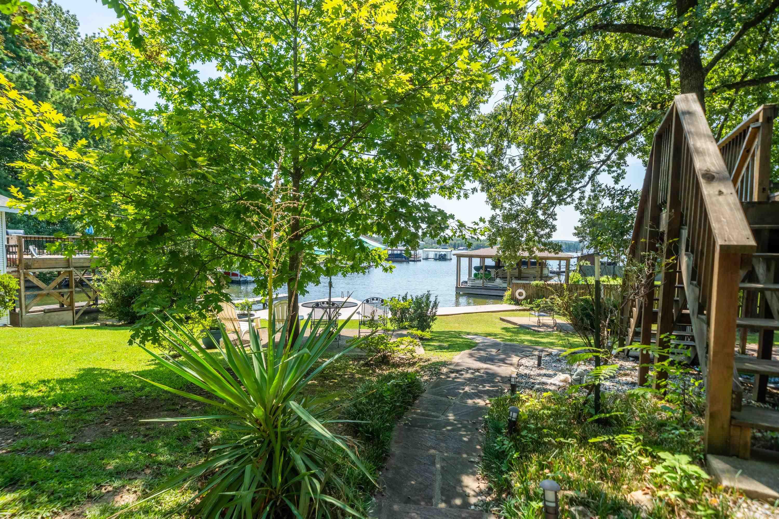 Cozy Lake Cottages HPR - Residential