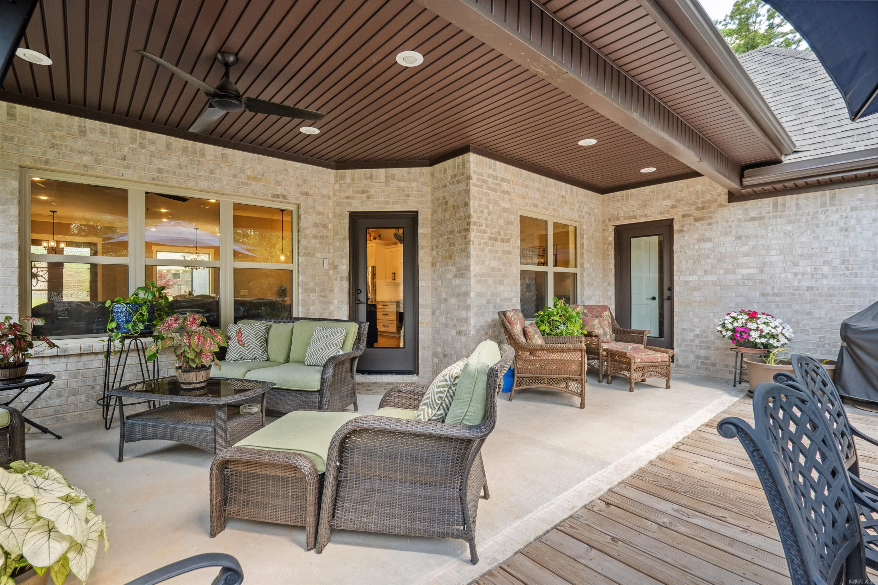 Mallard Pointe - Residential