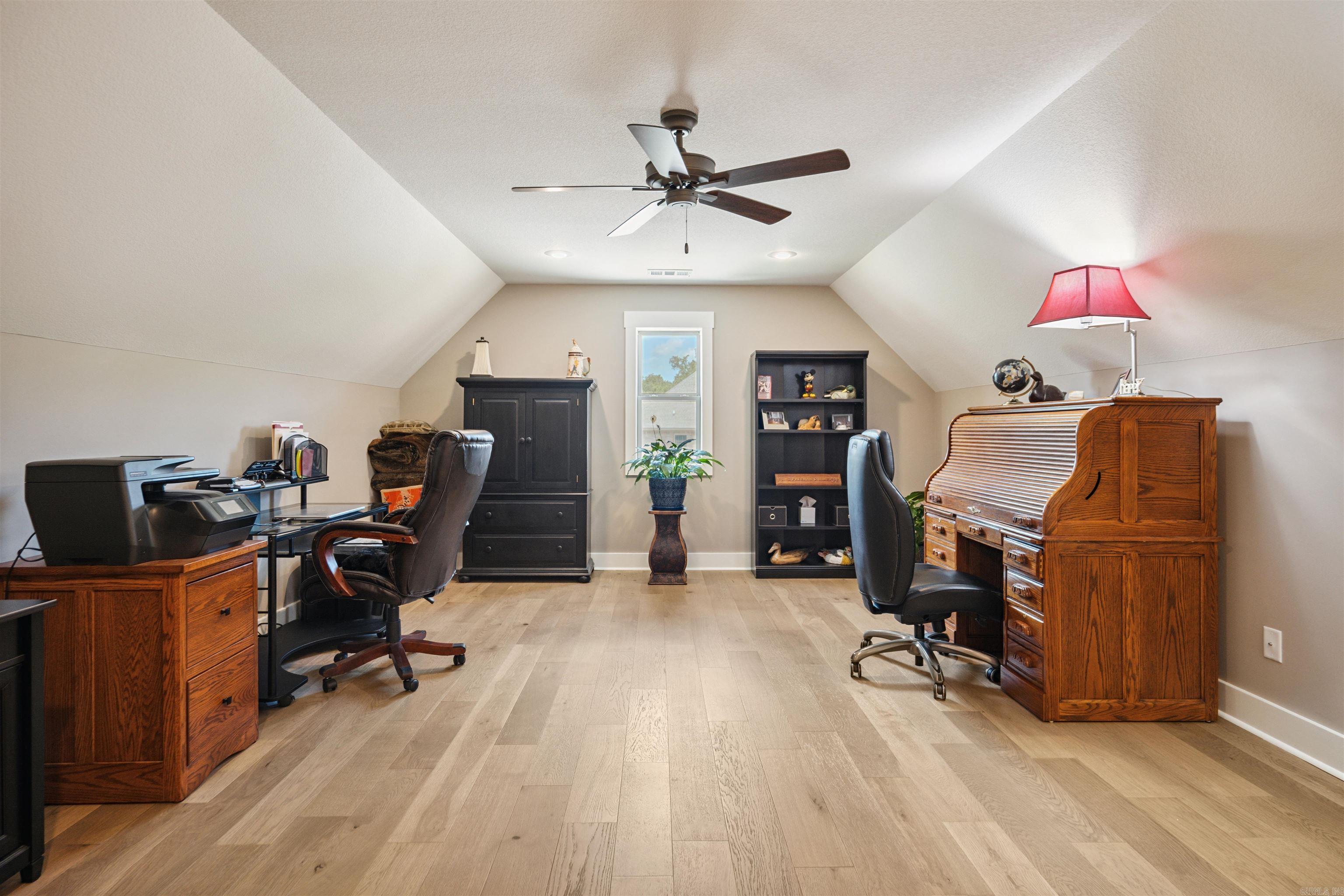 Mallard Pointe - Residential