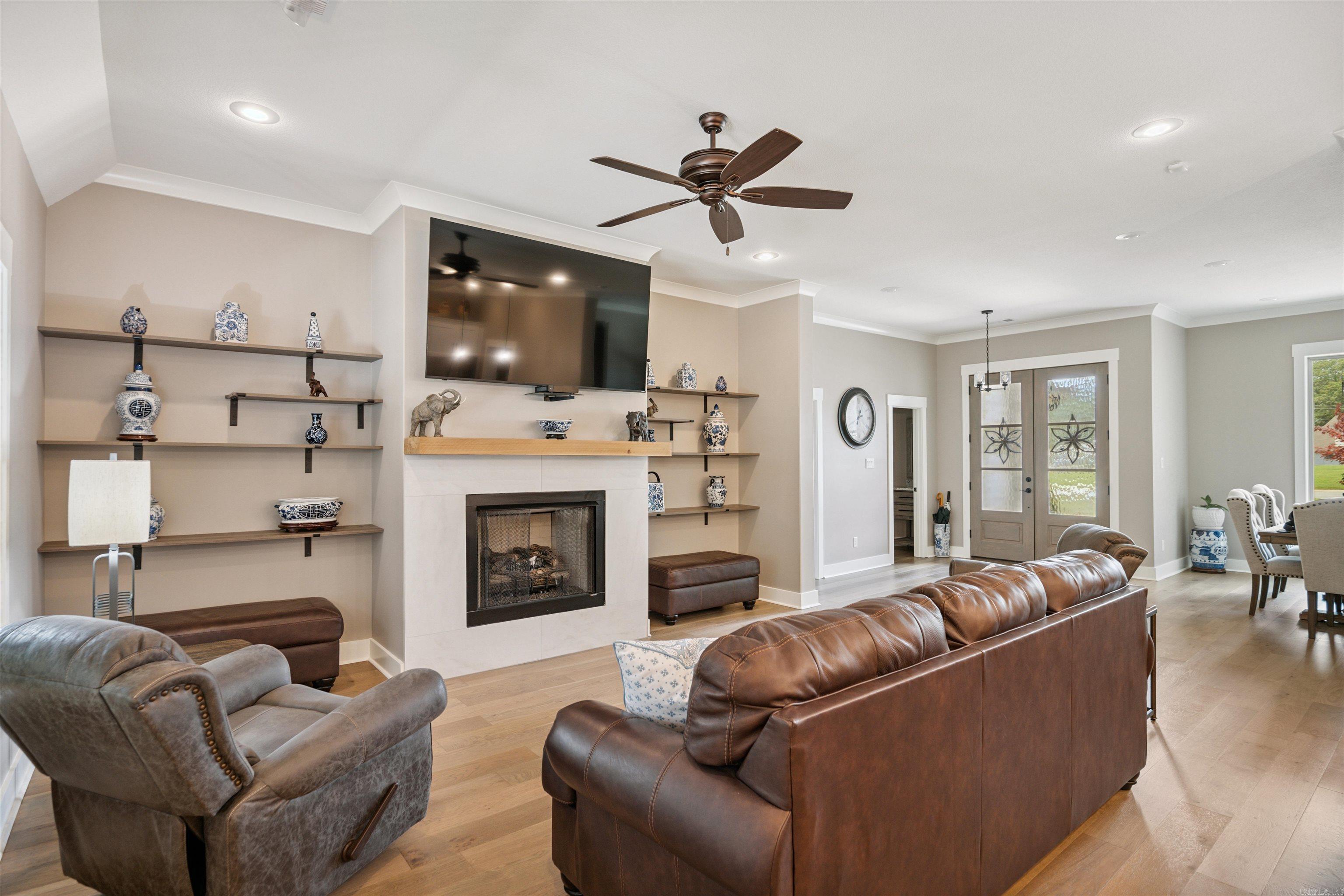 Mallard Pointe - Residential