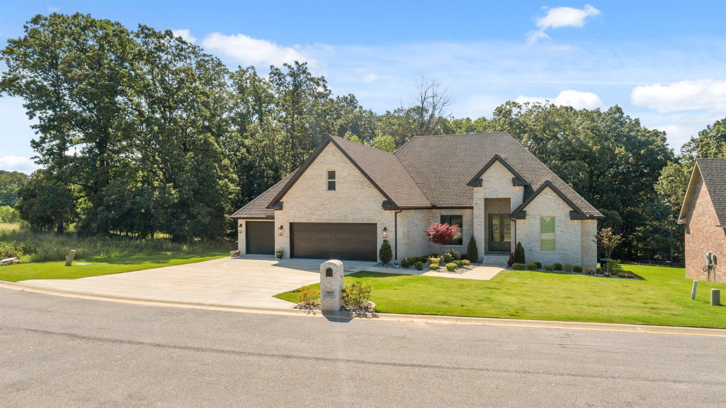 Mallard Pointe - Residential