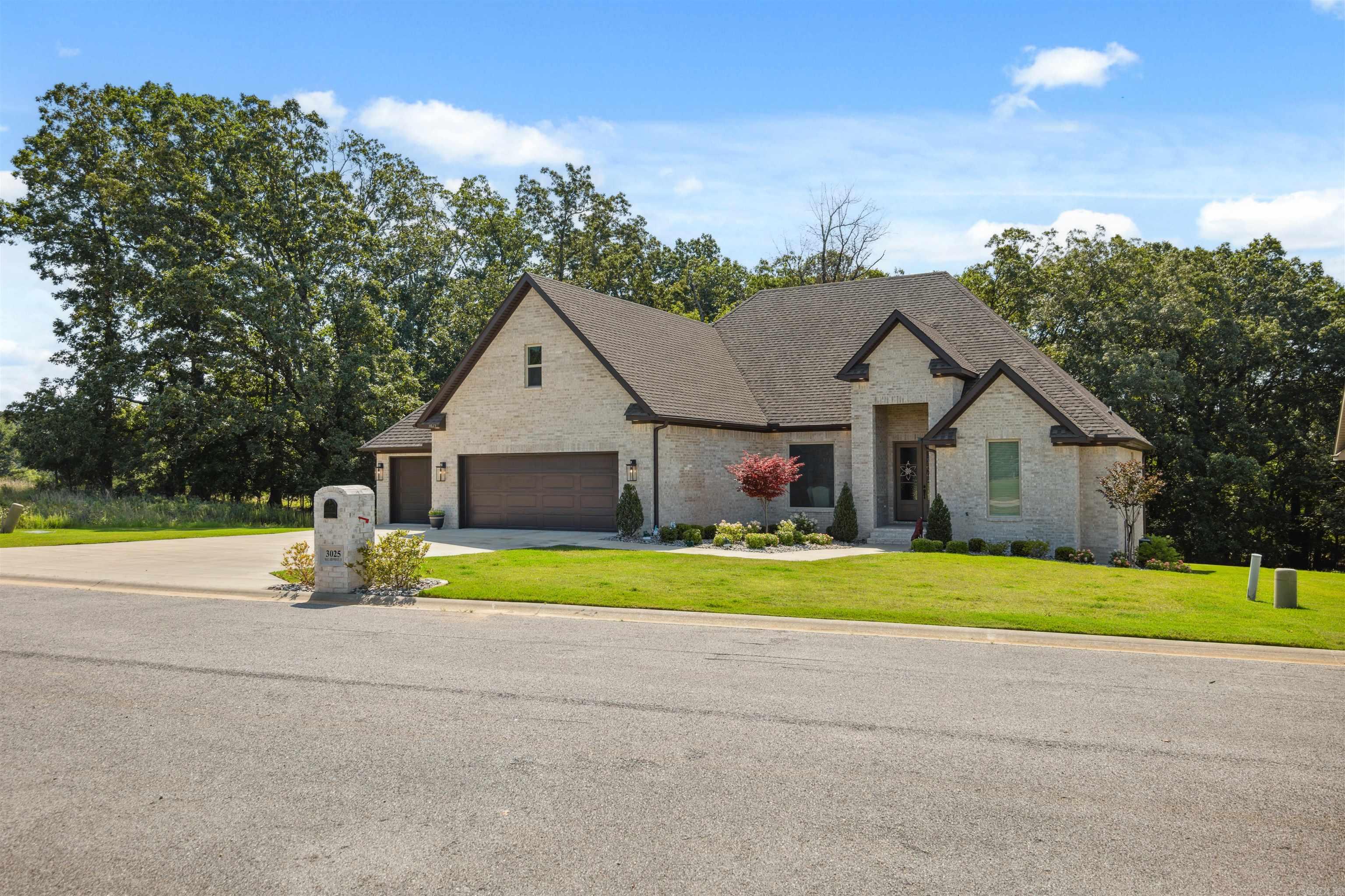 Mallard Pointe - Residential