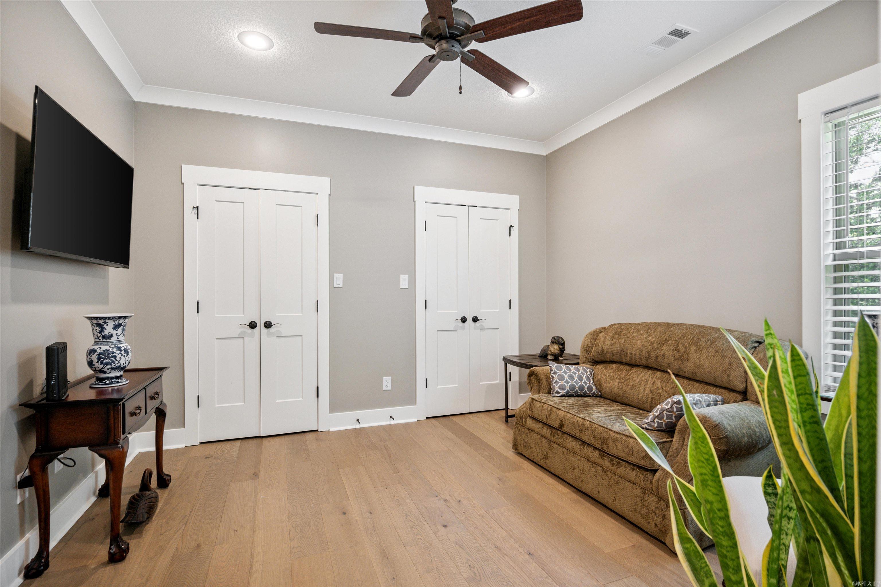 Mallard Pointe - Residential