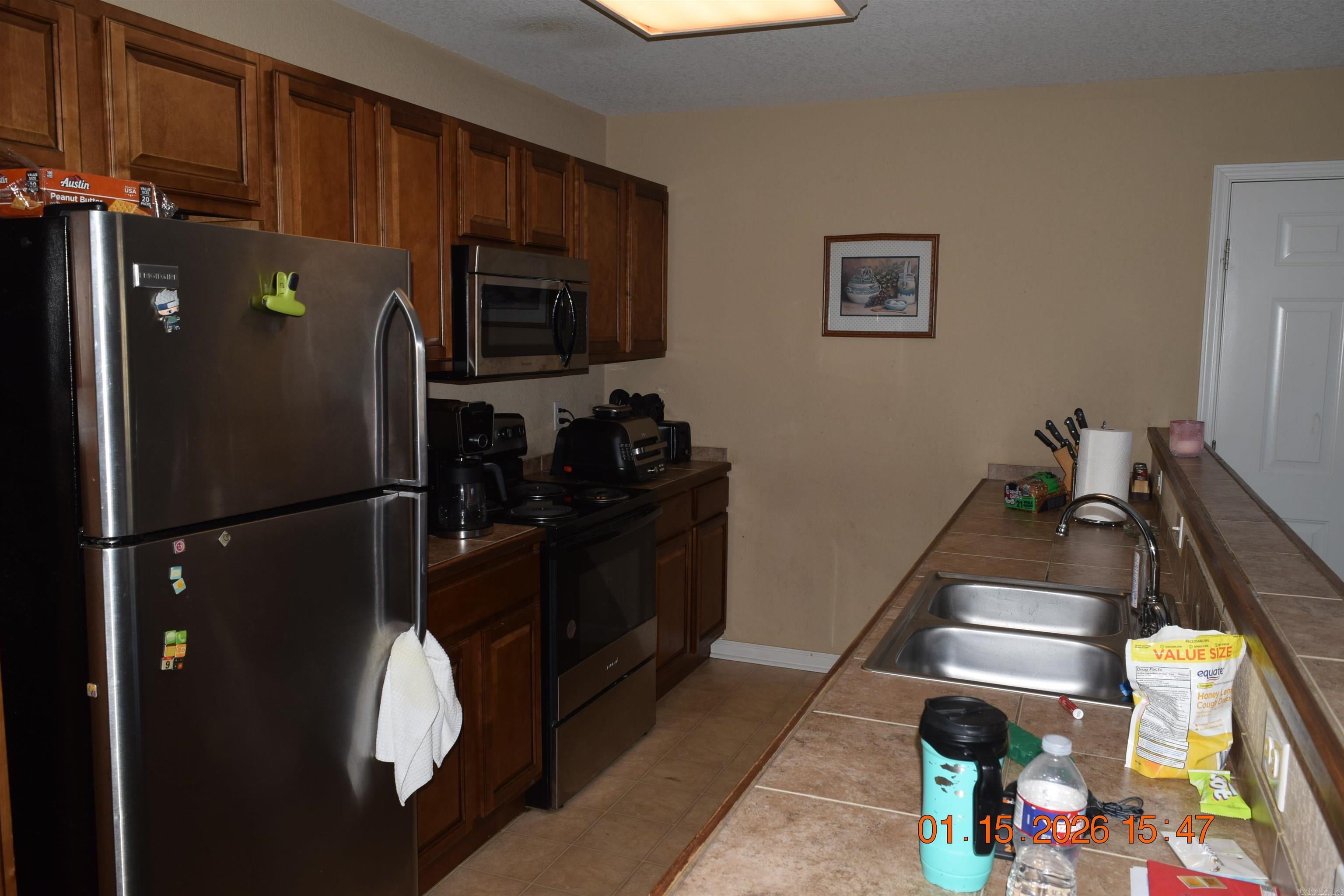 HICKORY HILLS - Residential