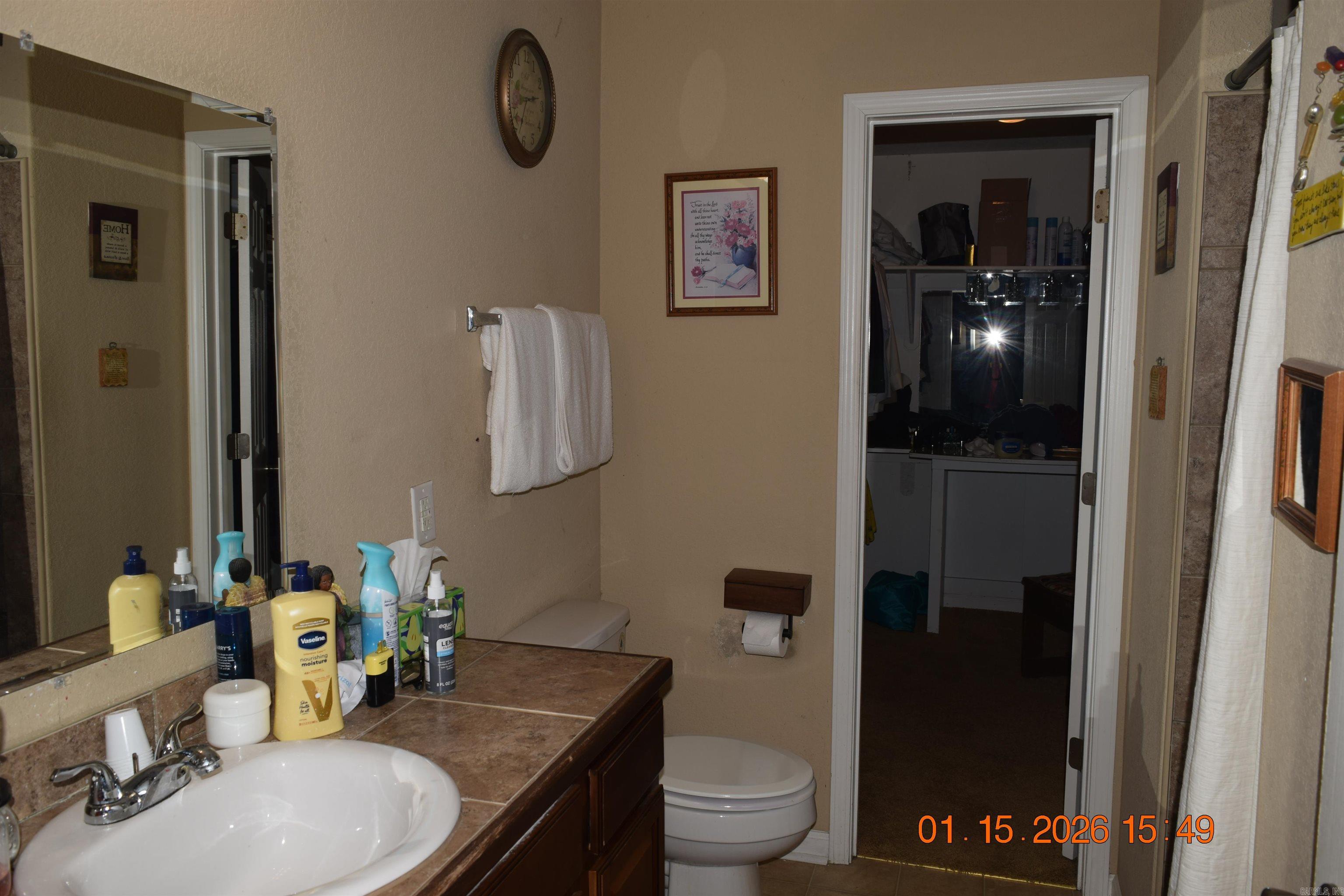 HICKORY HILLS - Residential