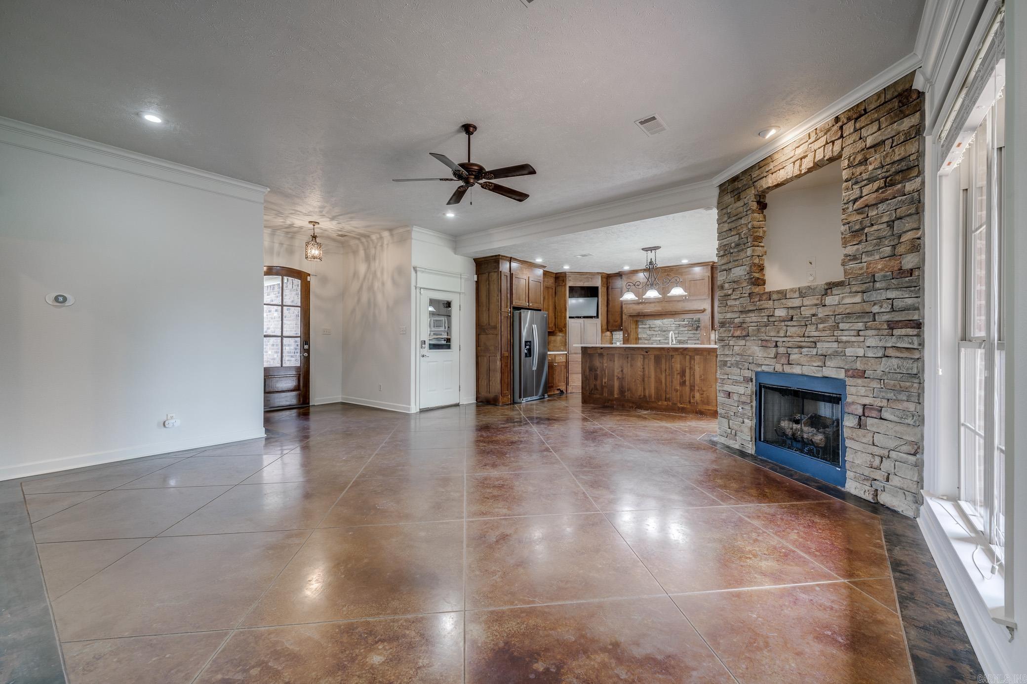 CHESTNUT MEADOWS - Residential