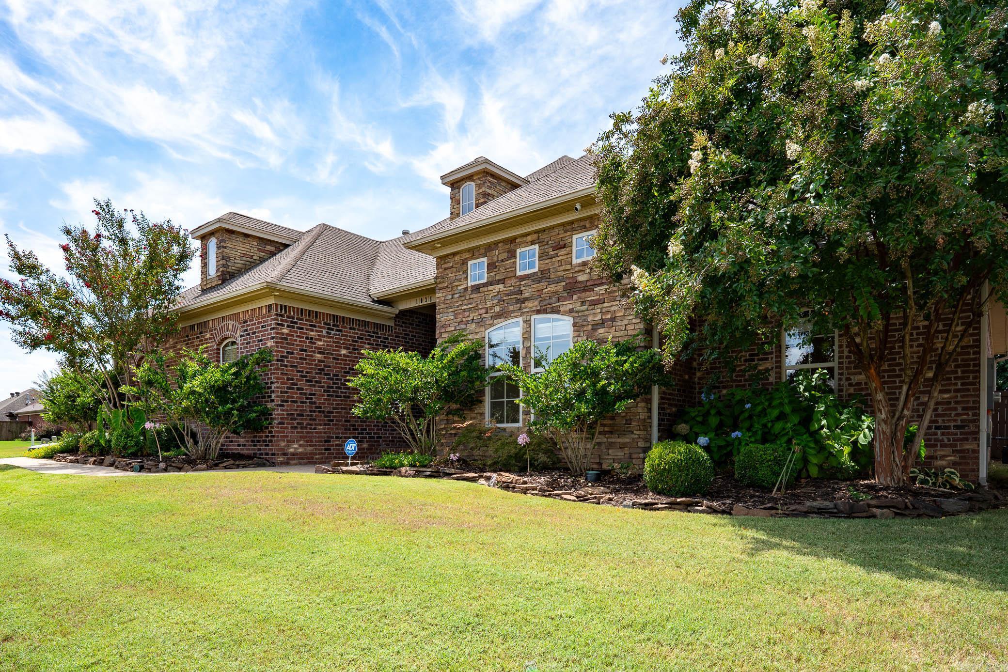 CHESTNUT MEADOWS - Residential