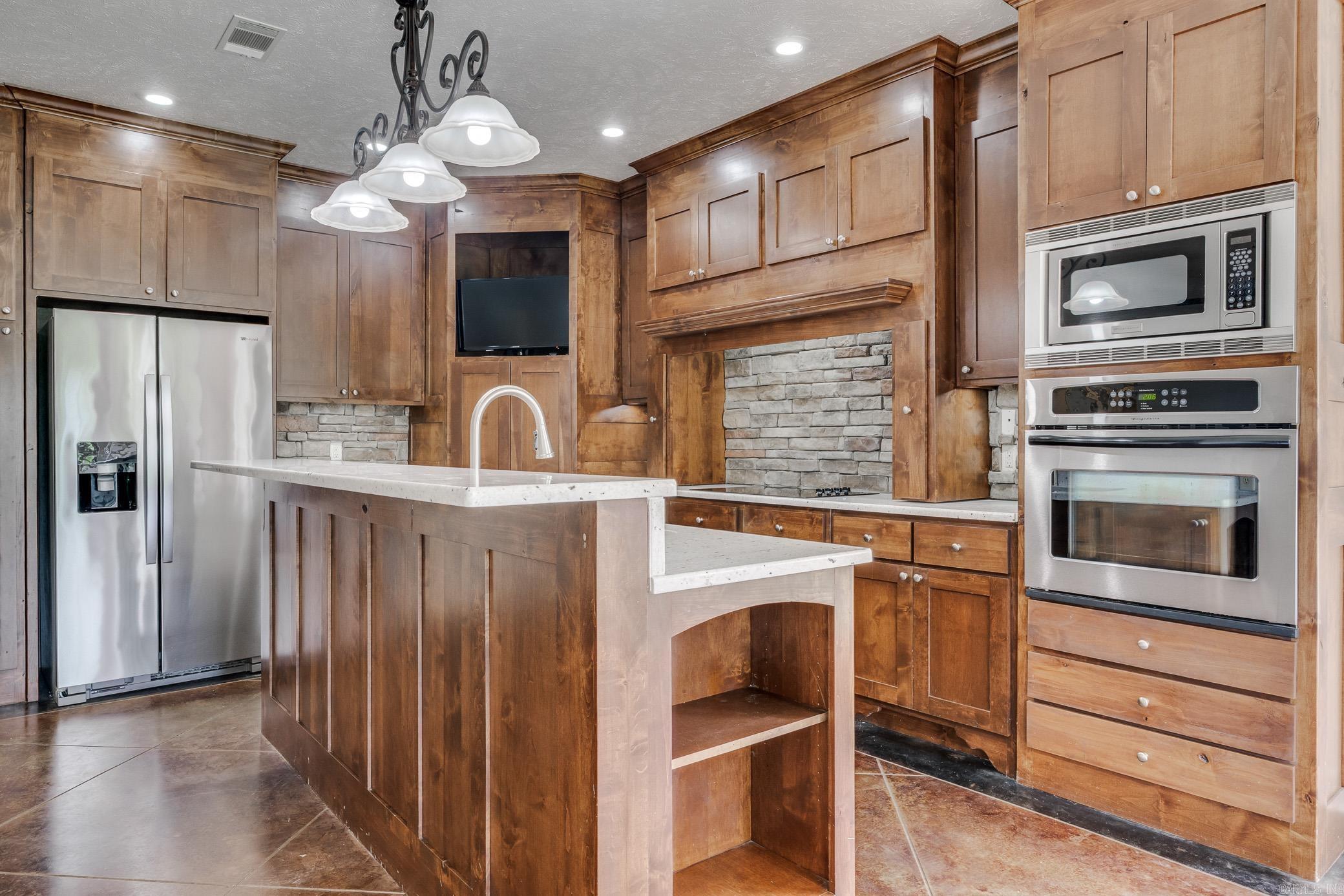 CHESTNUT MEADOWS - Residential