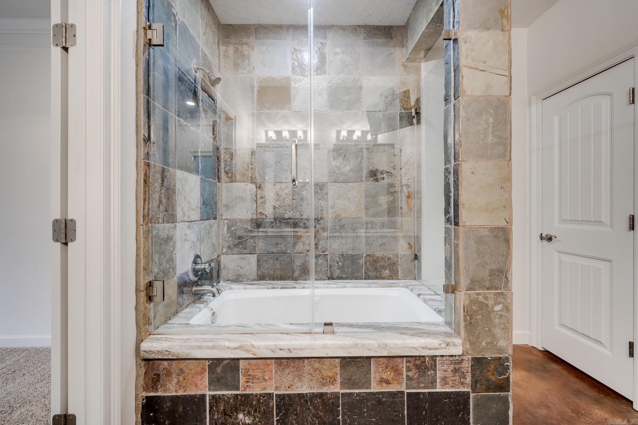 CHESTNUT MEADOWS - Residential