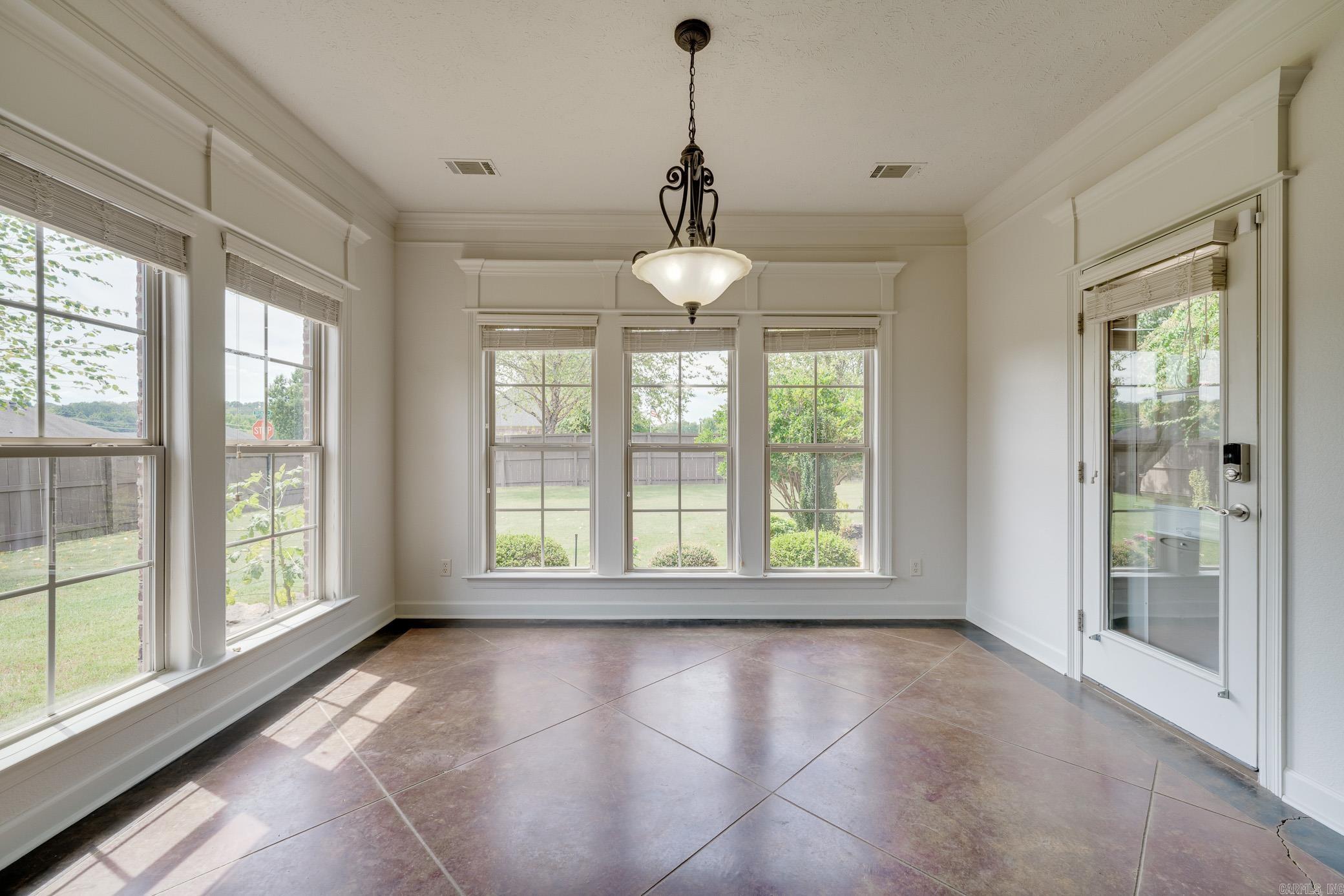 CHESTNUT MEADOWS - Residential