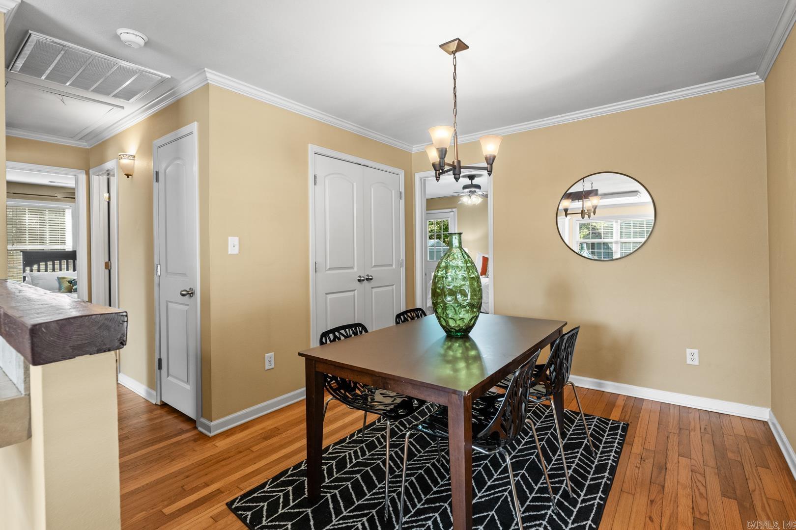 LINCOLN PARK - Residential