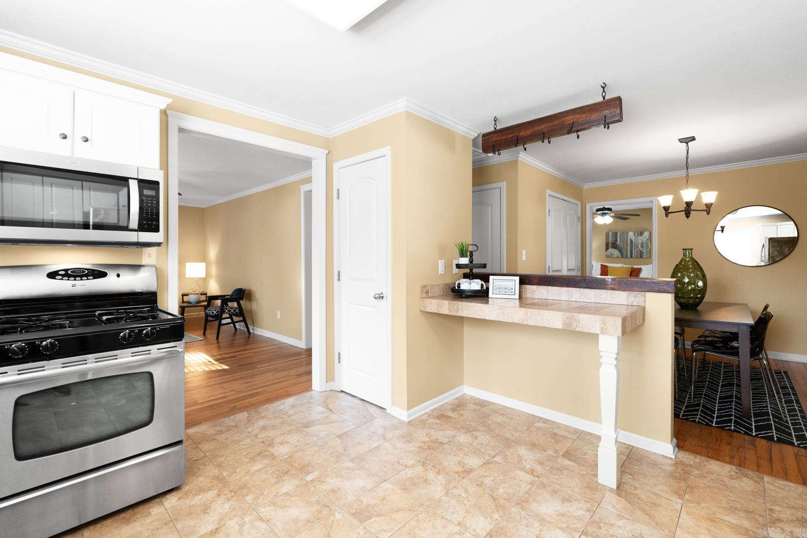 LINCOLN PARK - Residential