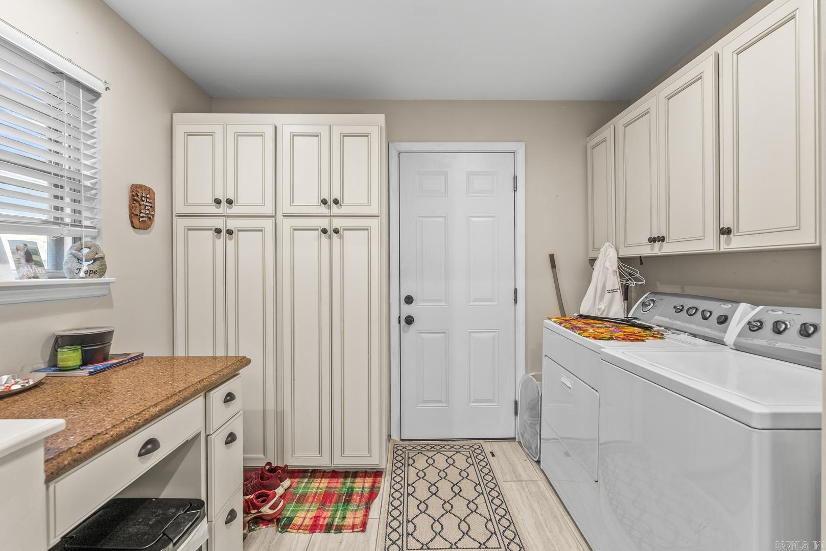 WALNUT VALLEY - Residential