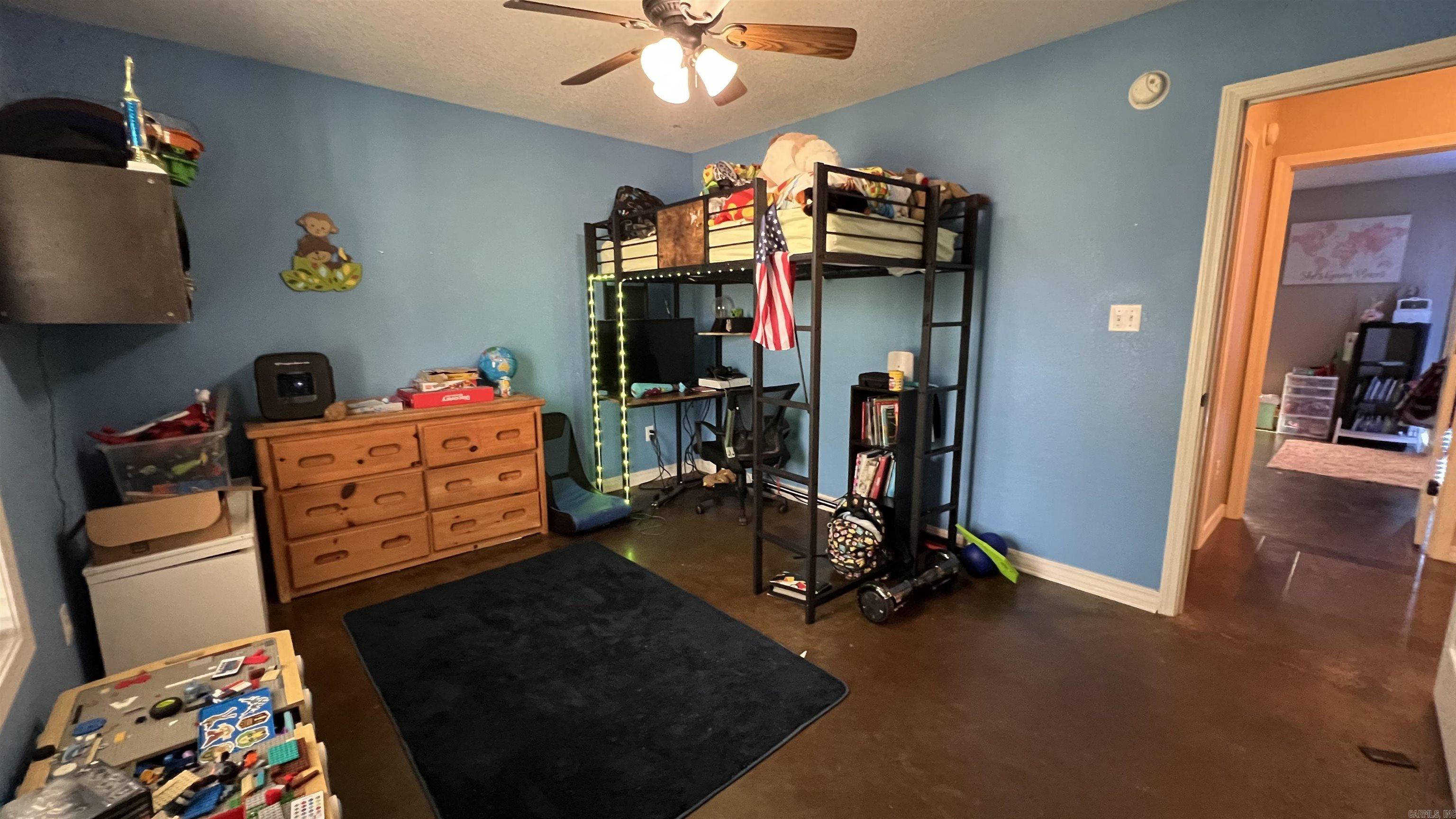CEDAR RIDGE - Residential