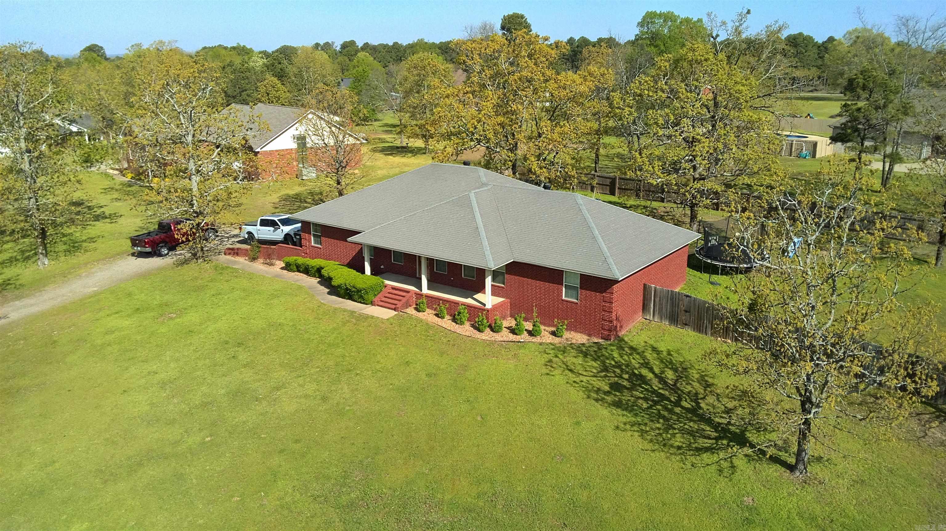 CEDAR RIDGE - Residential