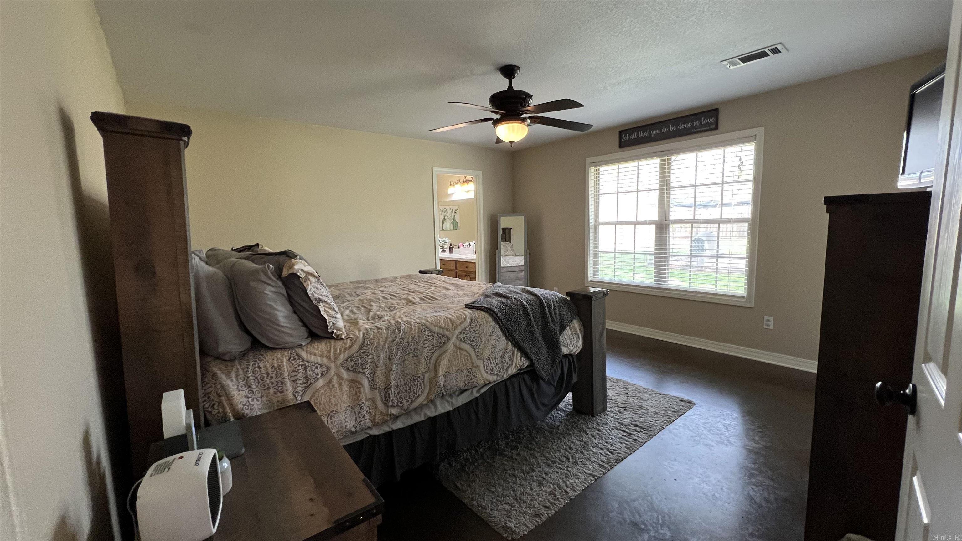 CEDAR RIDGE - Residential