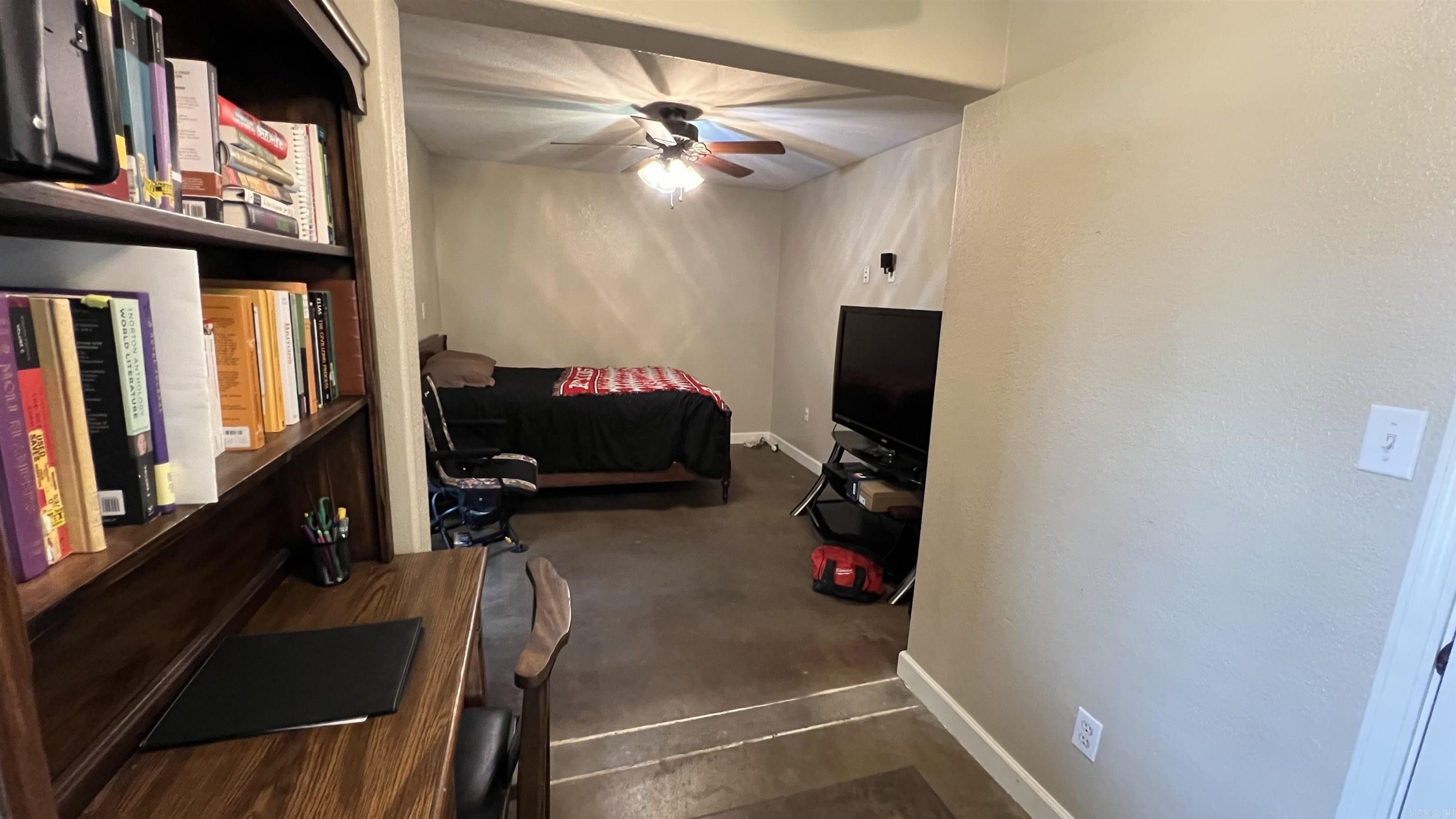CEDAR RIDGE - Residential