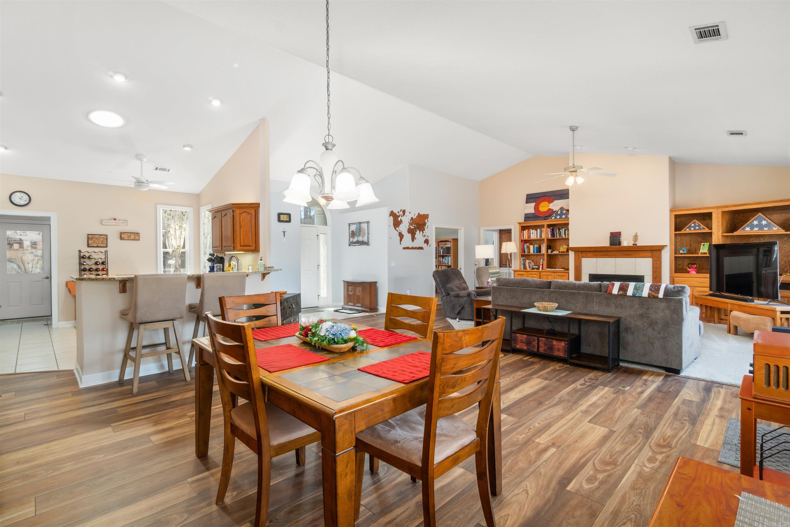 Isabella - Residential