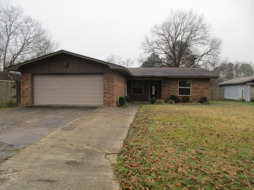 Cute brick home on dead end street.  This home awaits your personal touches.  It has large backyard that is fenced.  Deck off the back.  Age of home is estimated from appraiser.   The Following Flood Zone Information Has Been Obtained for the Property. Flood Zone Designation: X.  This property MAY qualify for Seller Financing (Vendee)**Agent See Remarks**