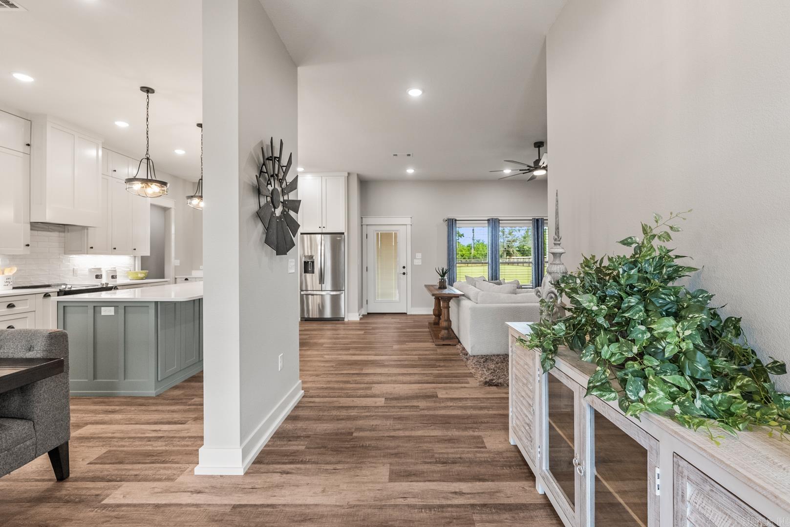 REPUBLICAN VALLEY ESTATES - Residential