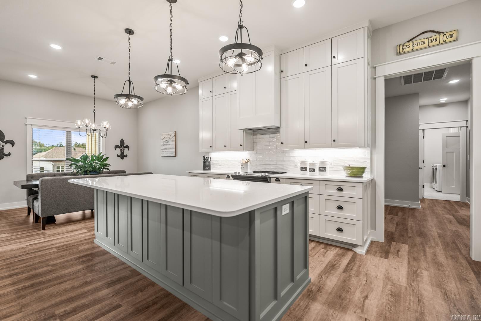 REPUBLICAN VALLEY ESTATES - Residential