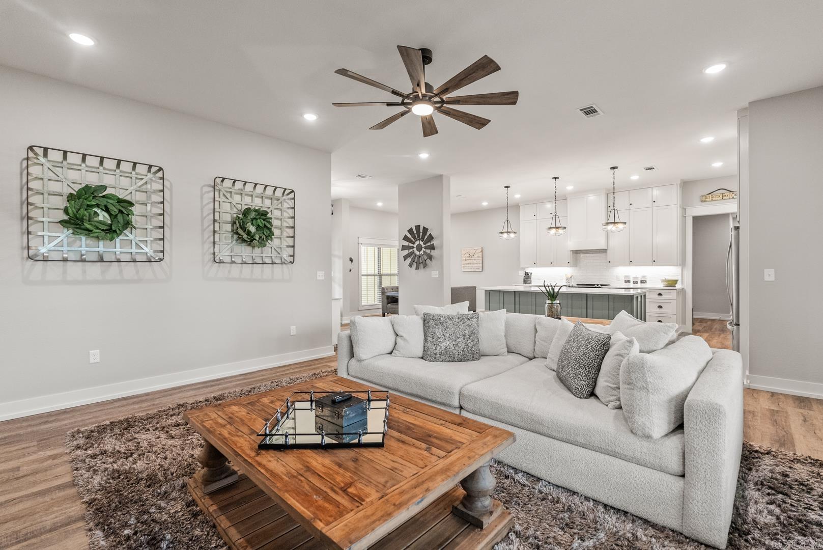 REPUBLICAN VALLEY ESTATES - Residential