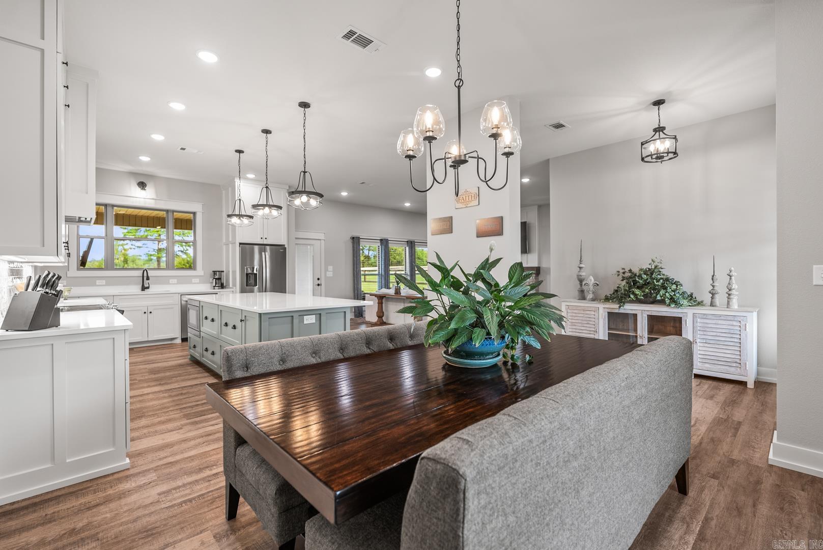 REPUBLICAN VALLEY ESTATES - Residential