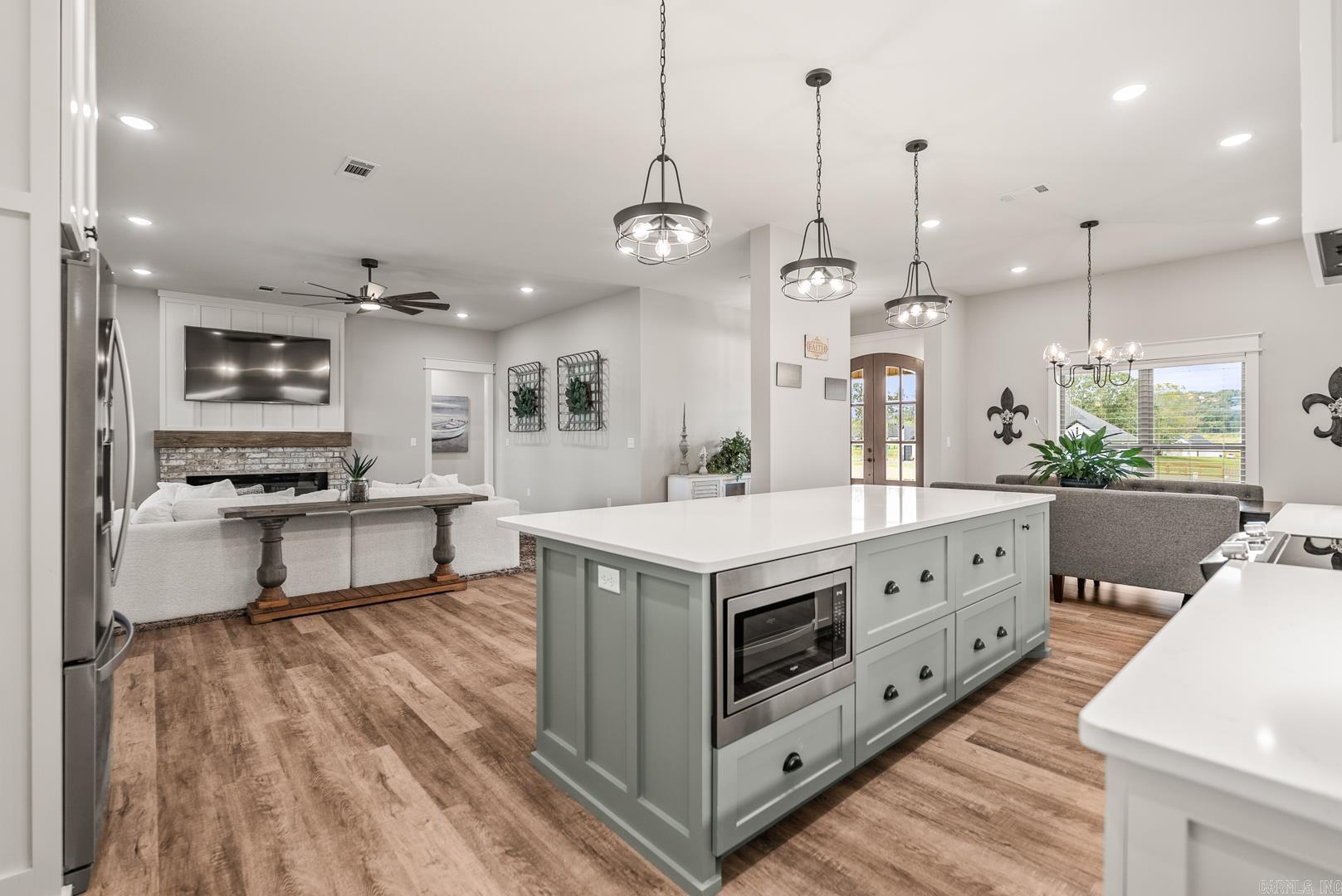 REPUBLICAN VALLEY ESTATES - Residential