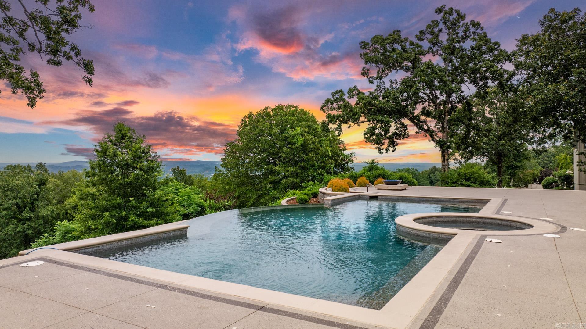 RIVER RIDGE MANOR - Residential