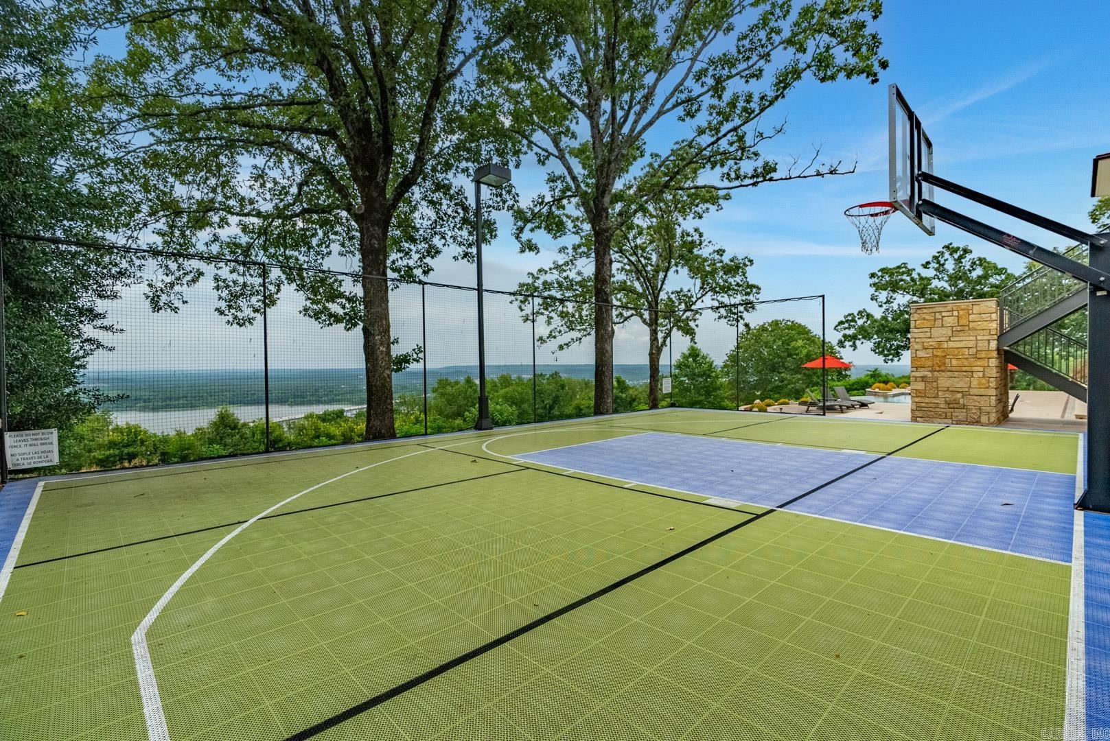 RIVER RIDGE MANOR - Residential