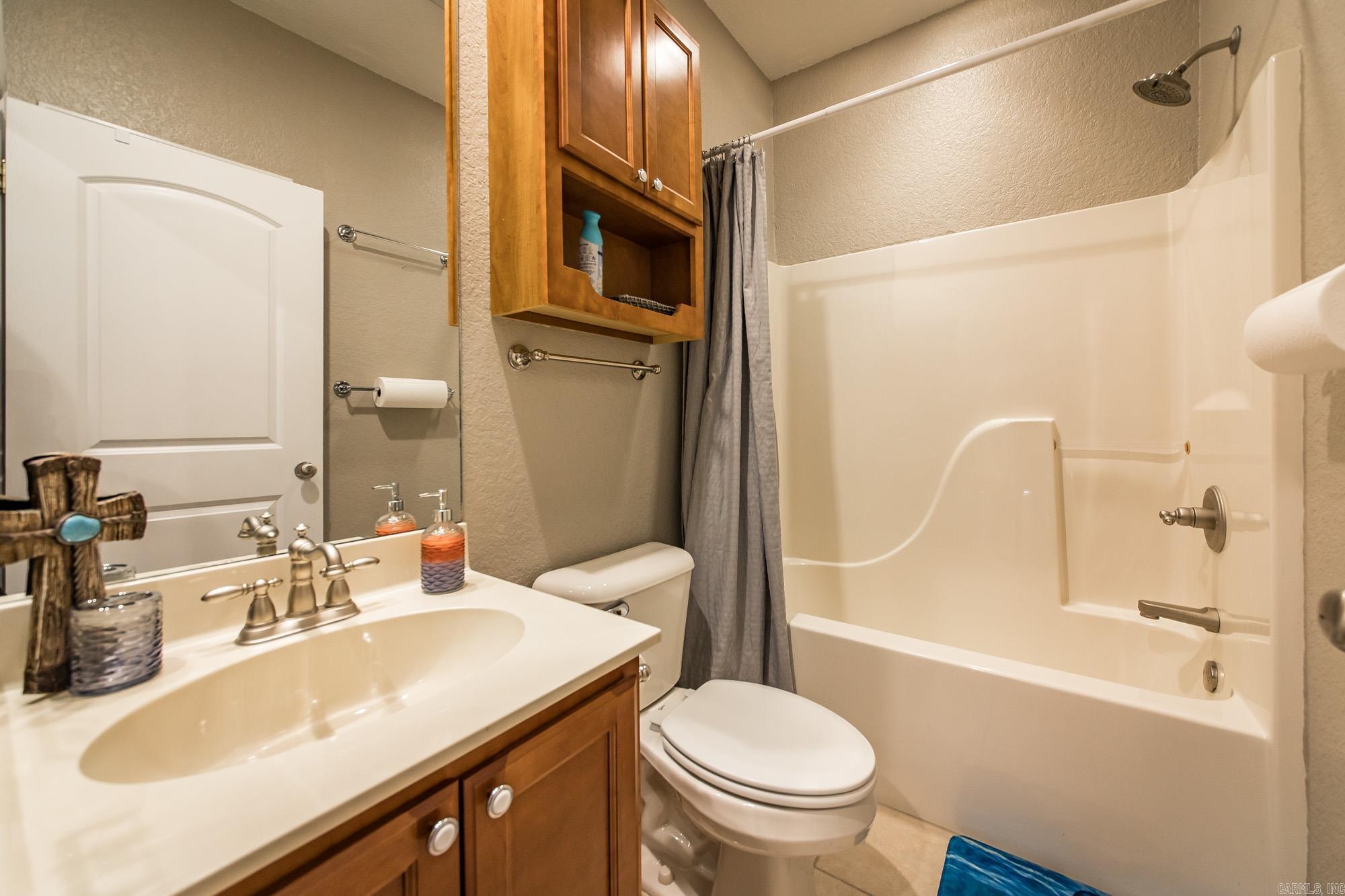 Moonlight Cove Vill - Residential