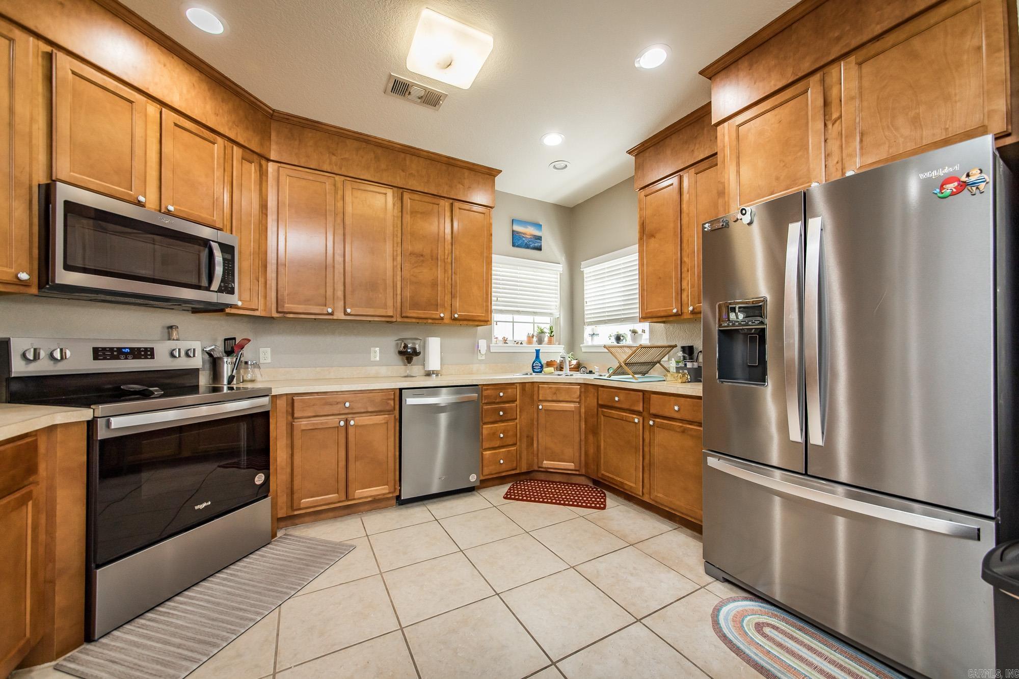 Moonlight Cove Vill - Residential