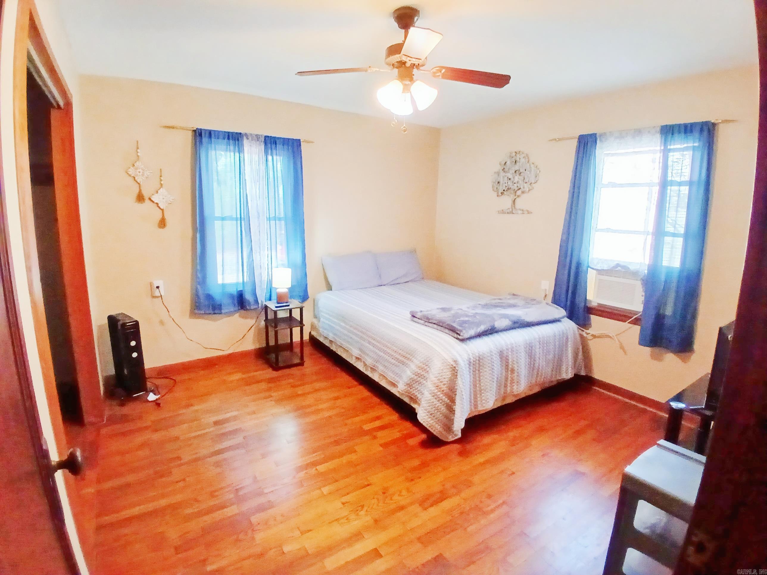 Lake Hamilton Shores - Residential