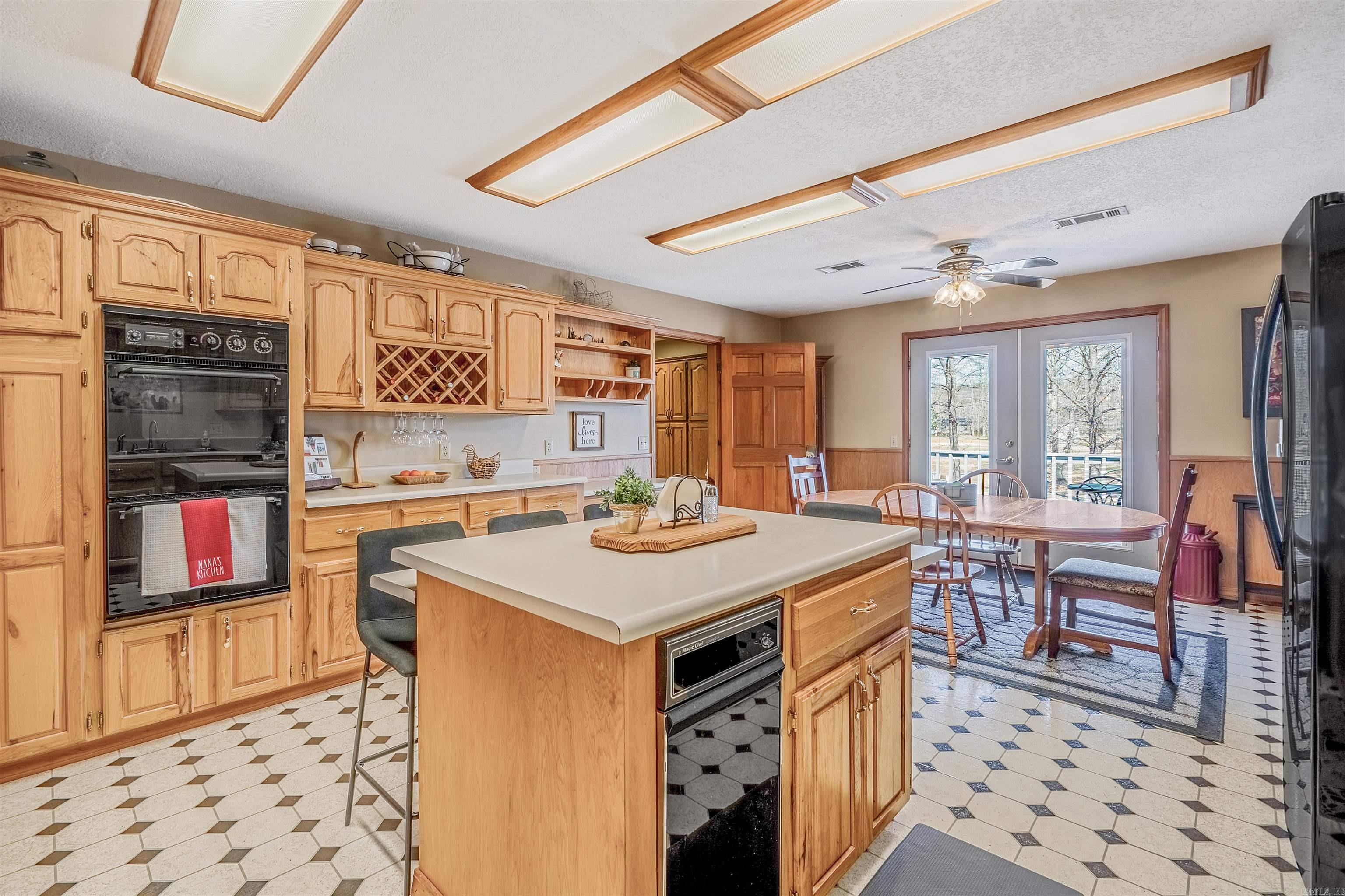 Riverside Estates-River - Residential