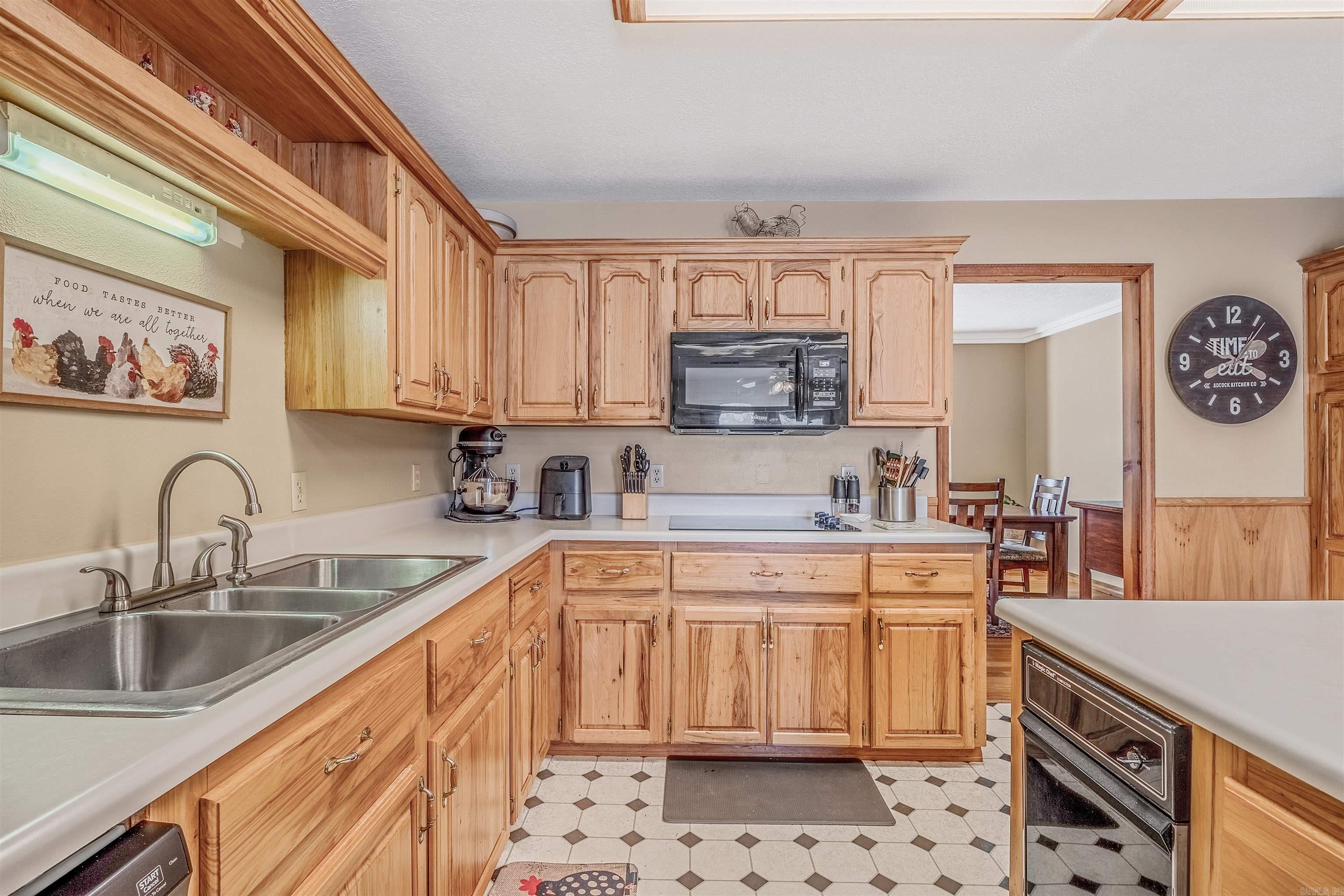 Riverside Estates-River - Residential