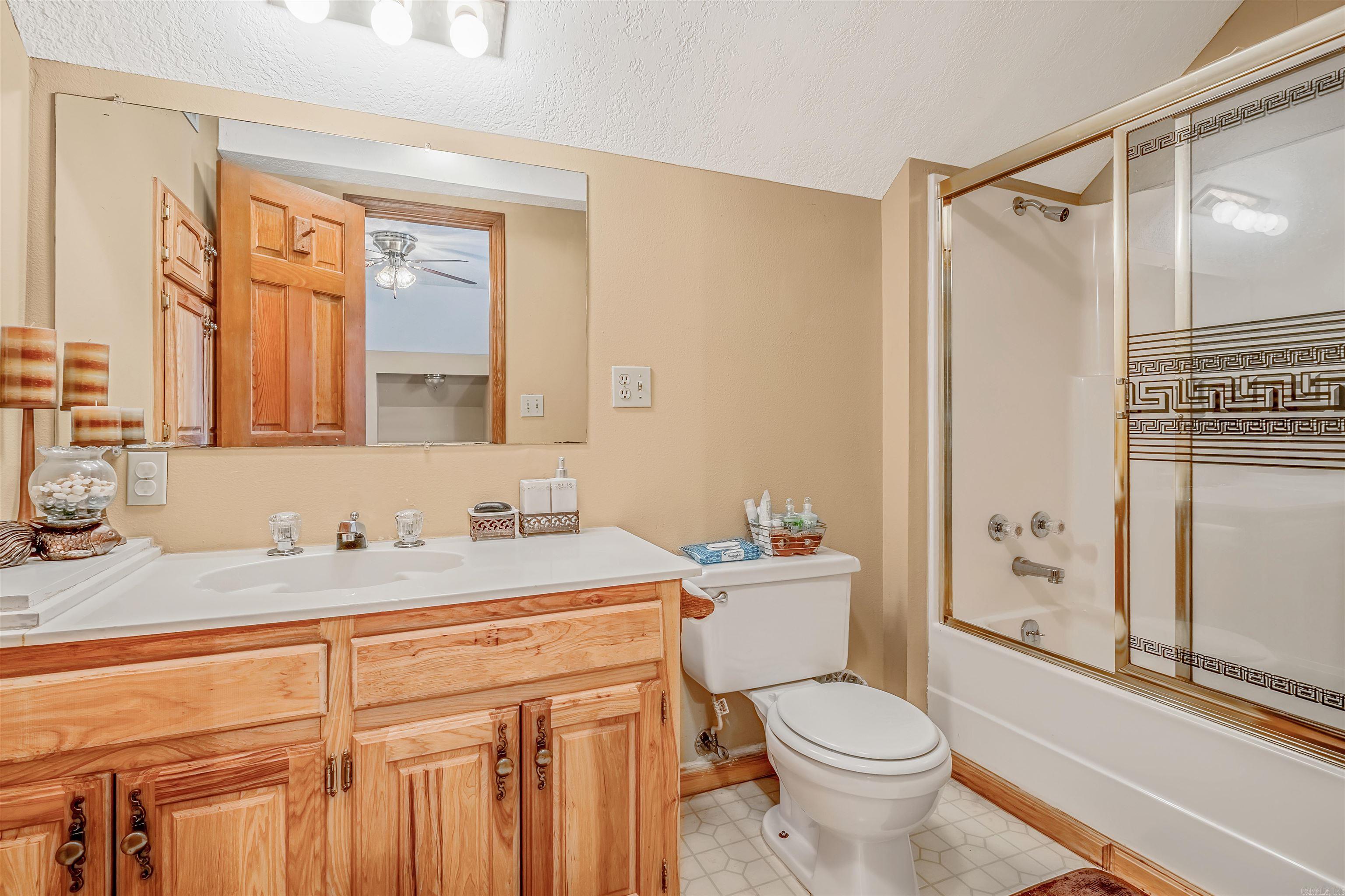 Riverside Estates-River - Residential