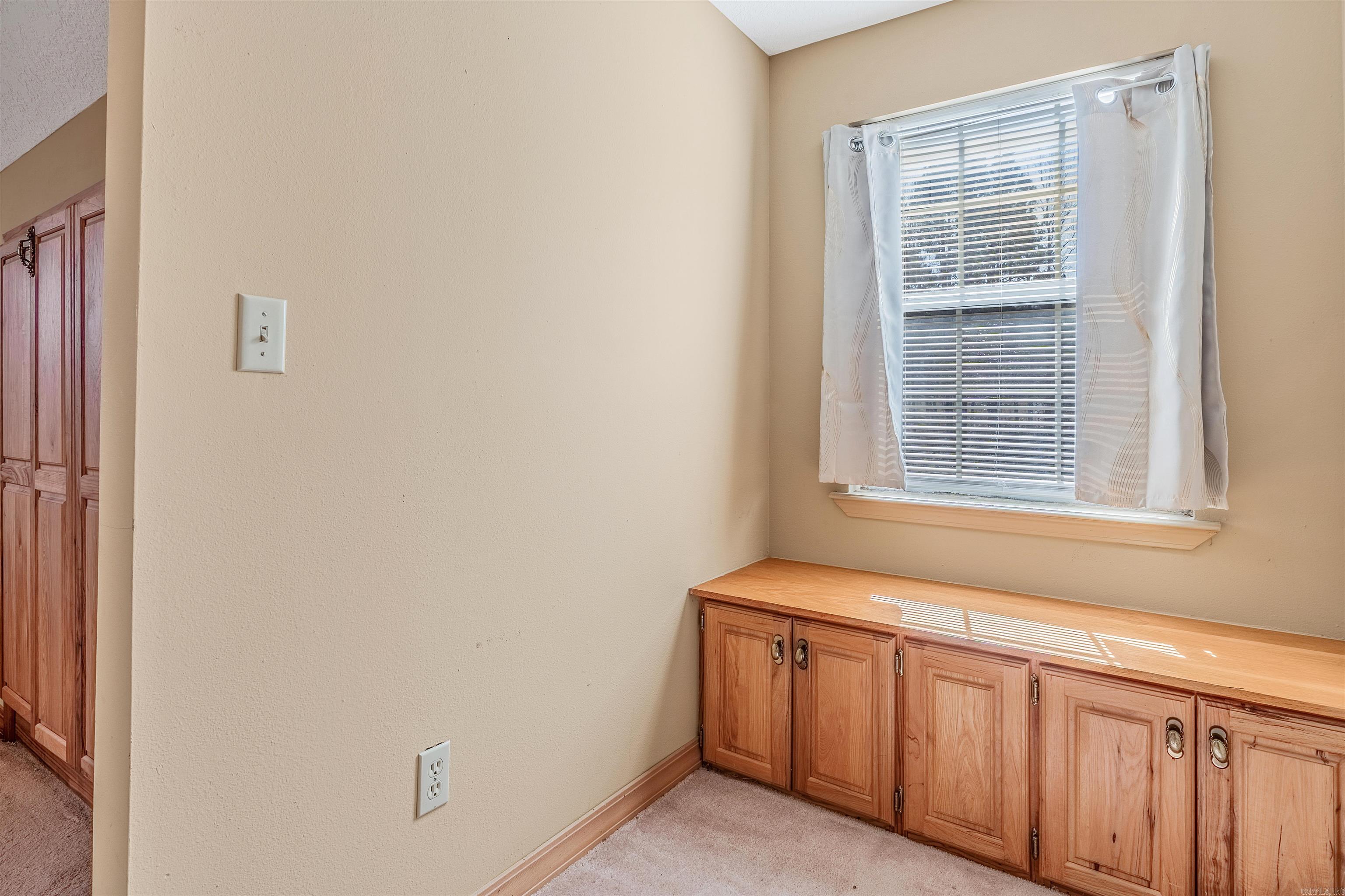 Riverside Estates-River - Residential