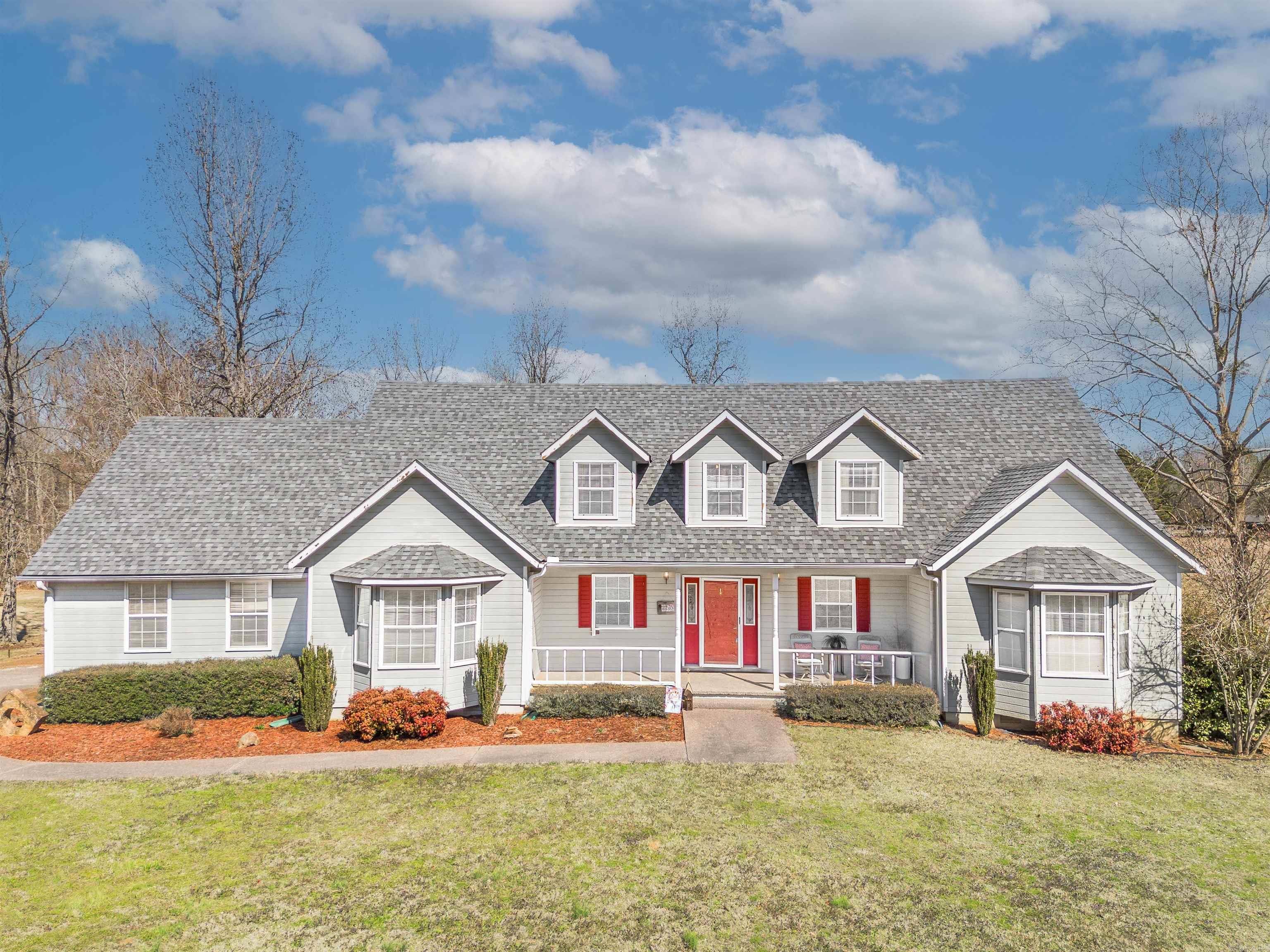 Riverside Estates-River - Residential