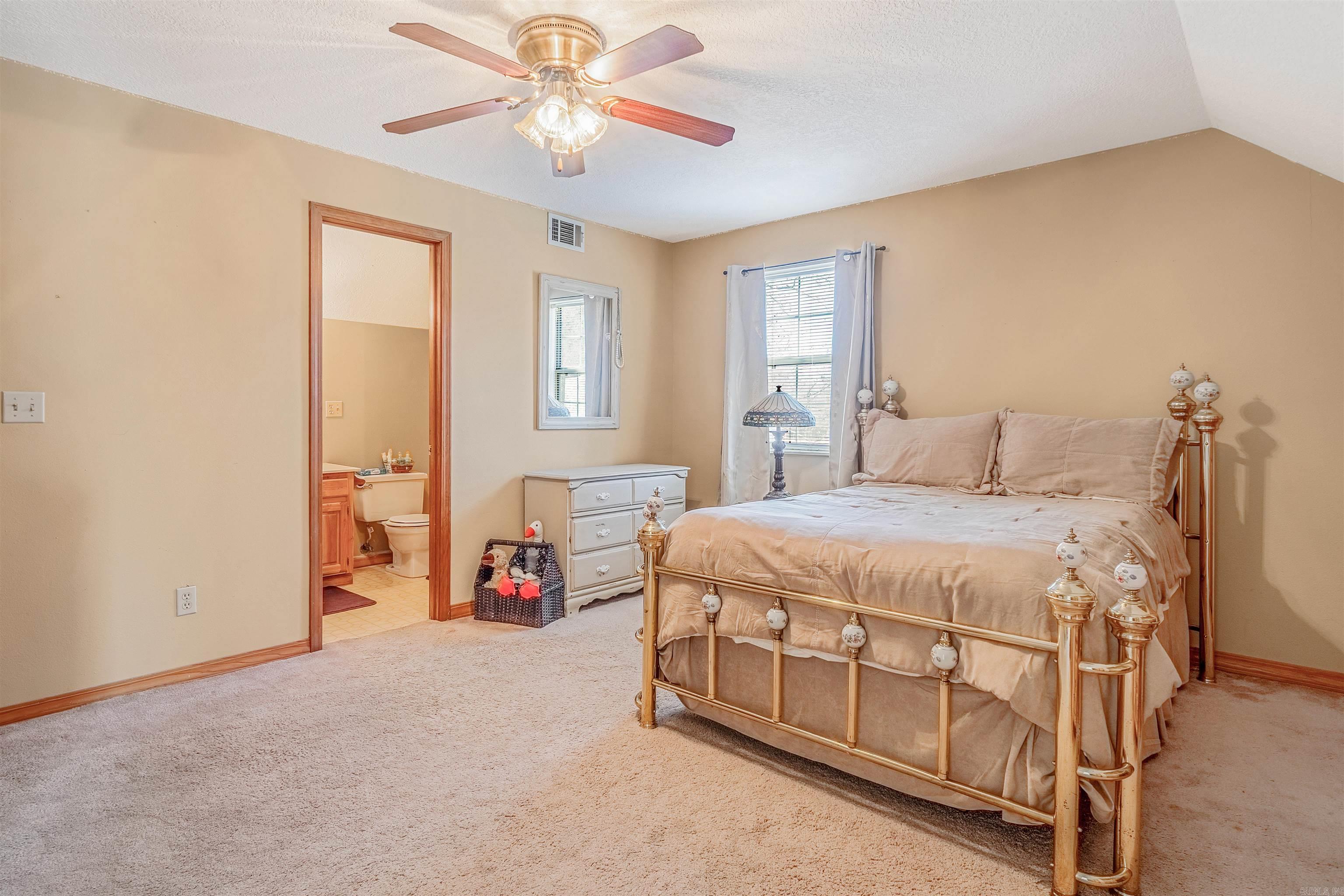 Riverside Estates-River - Residential