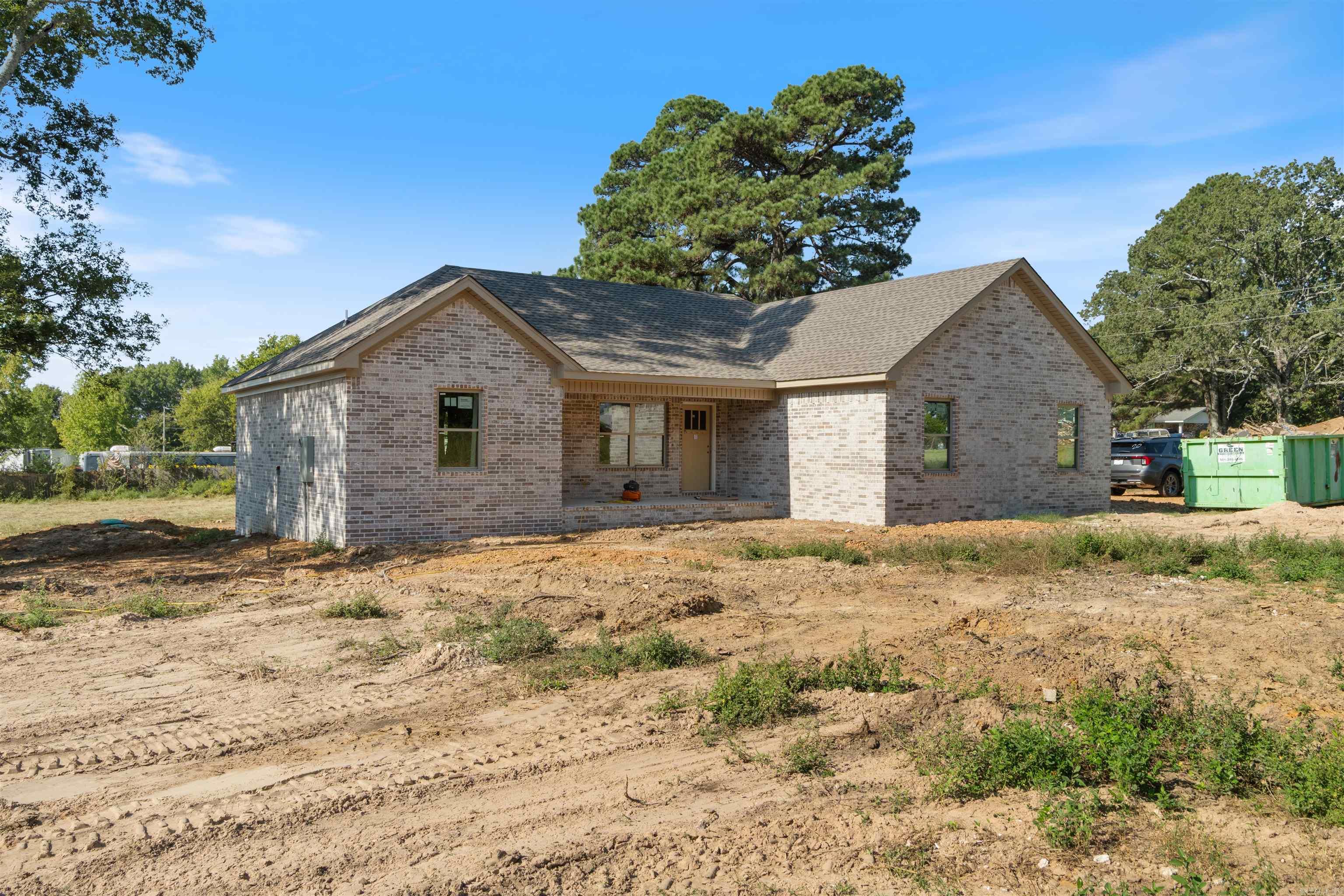 VALLEY BROOK ESTATES - Residential