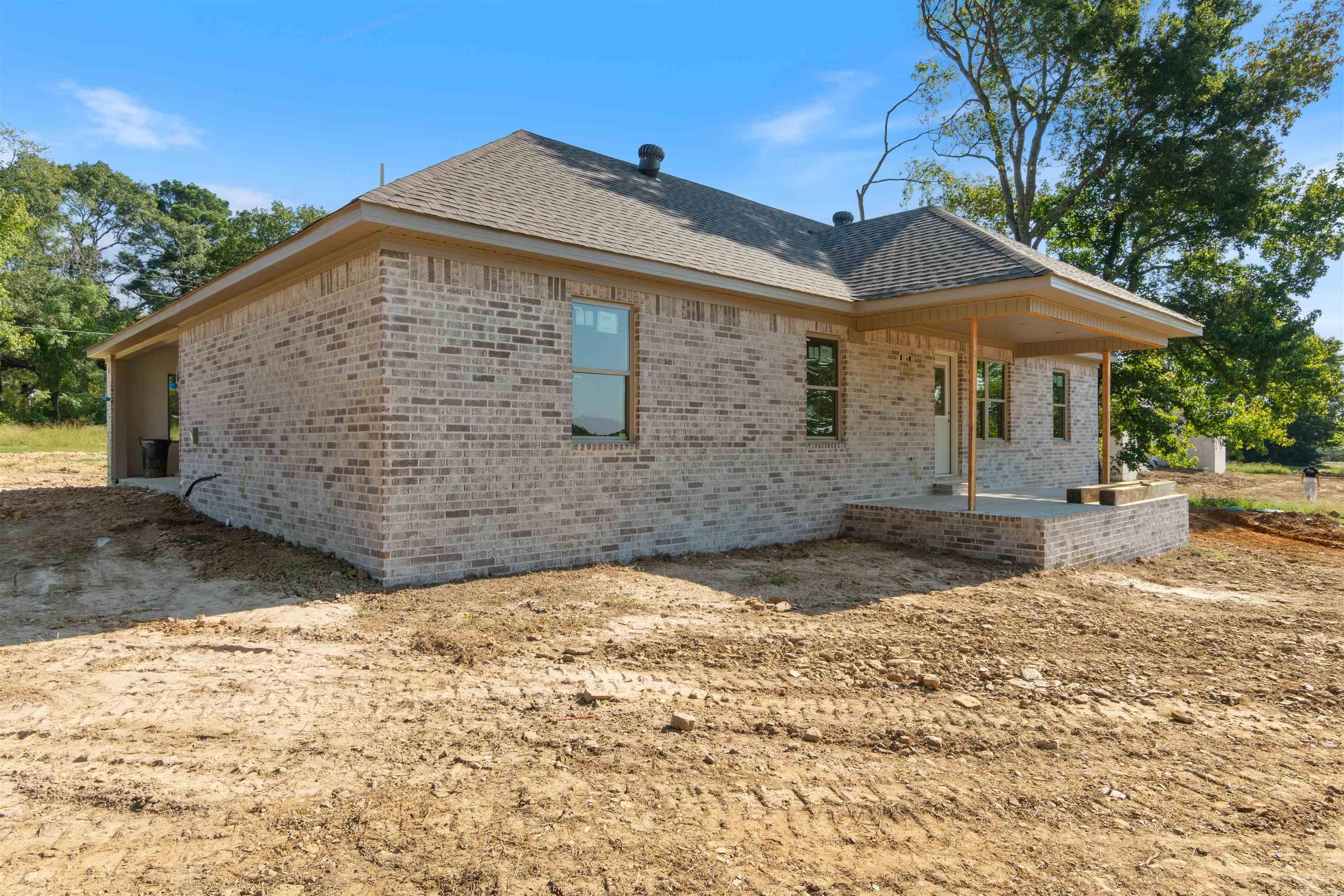 VALLEY BROOK ESTATES - Residential