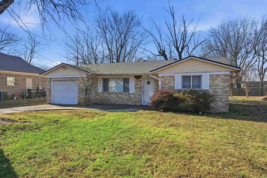THIS 2-BEROOM, 1-BATH BUNGALOW IS READY FOR A NEW OWNER TO RESTORE IT TO ITS FORMER GLORY. THE INVITING LAYOUT FEATURES A COZY LIVING AREA, DEDICATED DINING SPACE AND A KITCHEN WITH ROOM FOR A BREAKFAST TABLE PLUS AN ADDITIONAL FLEX/LIVING AREA. OUTSIDE YOU'LL A LEVEL YARD THAT IS PPARTIALLY FENCED AND INCLUDES A STORAGE BUILDING FOR ADDED CONVENIENCE. LOCATED IN THE HEART OF CONWAY, THIS CHARMING HOME OFFERS EASY ACCESS TO SHOPPING, DINING, BANKING AND THE INTERSTATE. DON'T MISS THIS OPPORTUNITU TO MAKE THIS CLASSIC BUNGALOW YOUR OWN. PROPERTY SOLD AS IS WHERE IS, NO SPD TO BE PROVIDED.