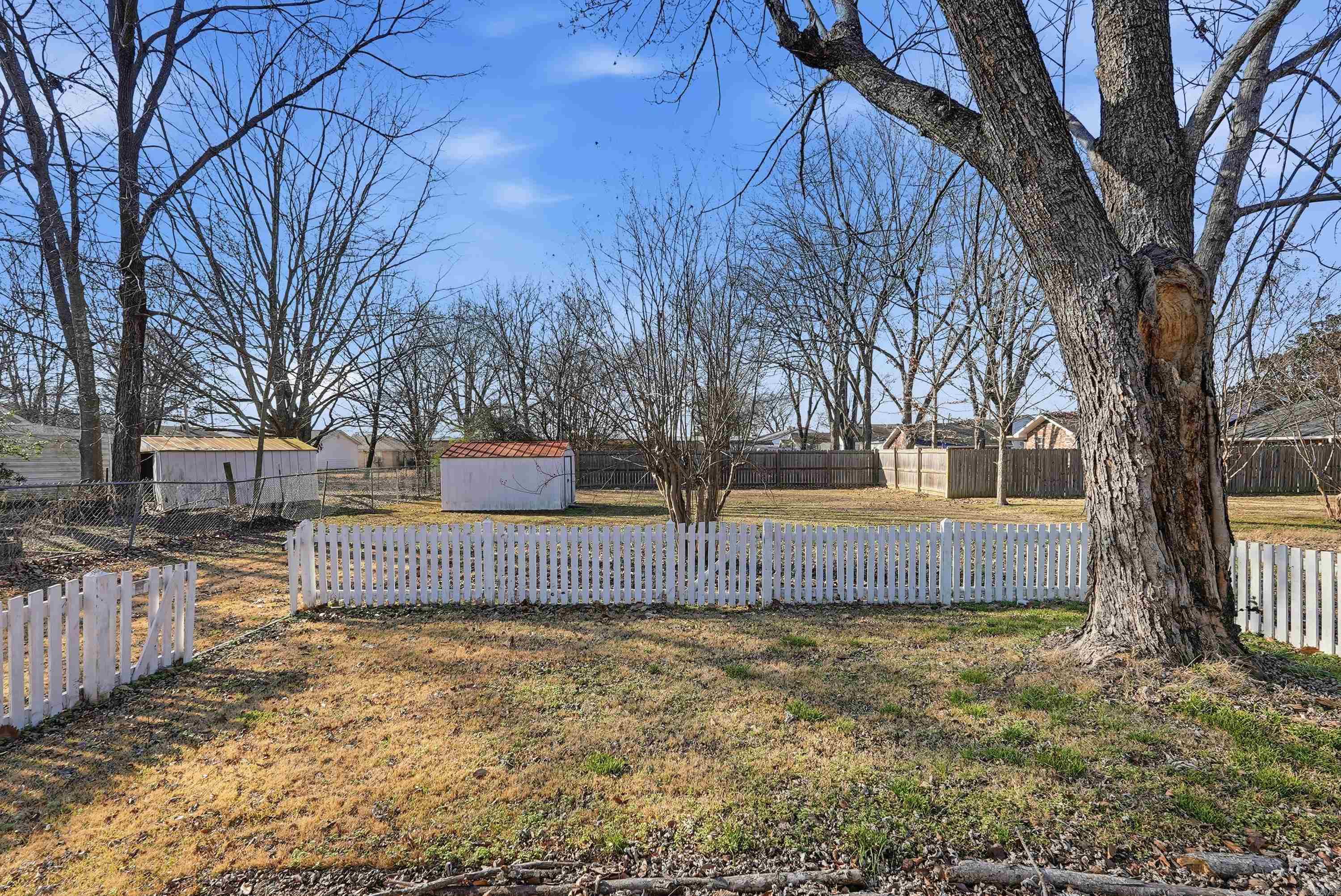 HARKRIDER ADD - Residential