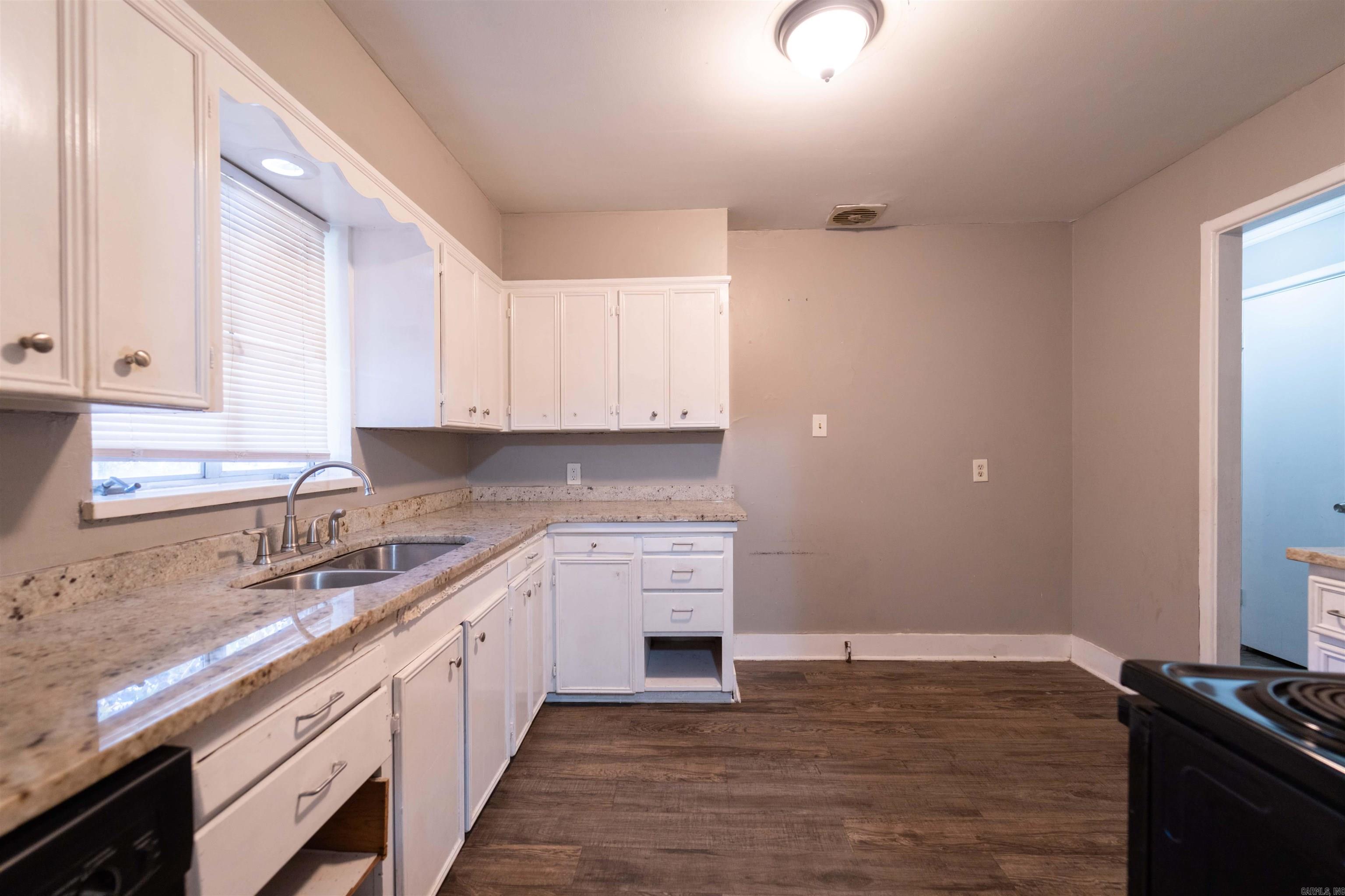 BROADMOOR ADD - Residential