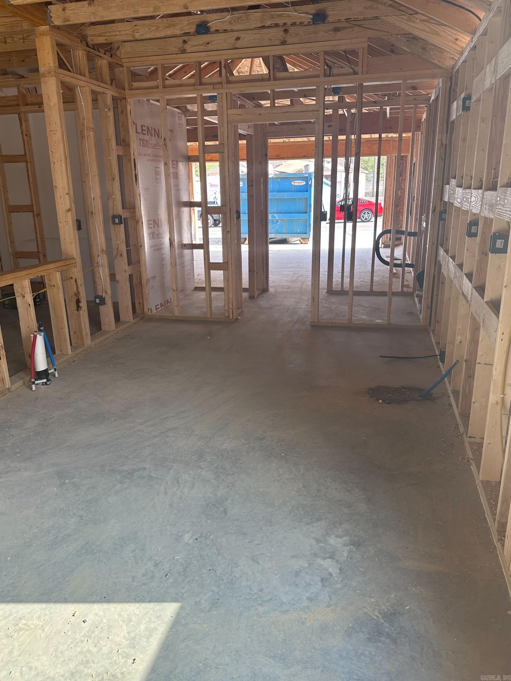 MIDLAND ESTATES PHASE 1 - Residential